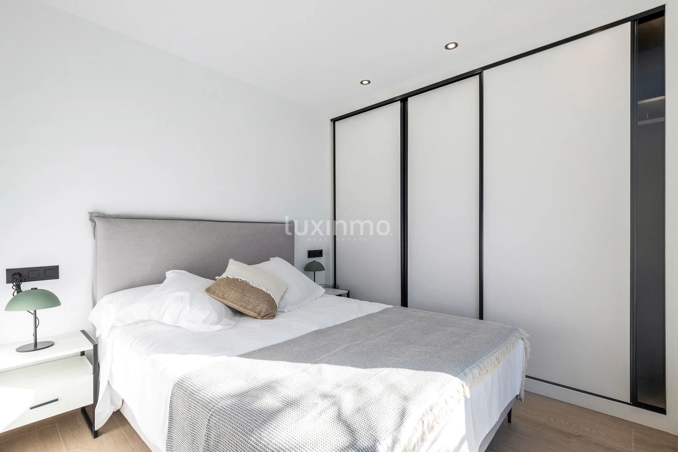 New 4-Bedroom modern villa in Balcón de Finestrat — photo 17