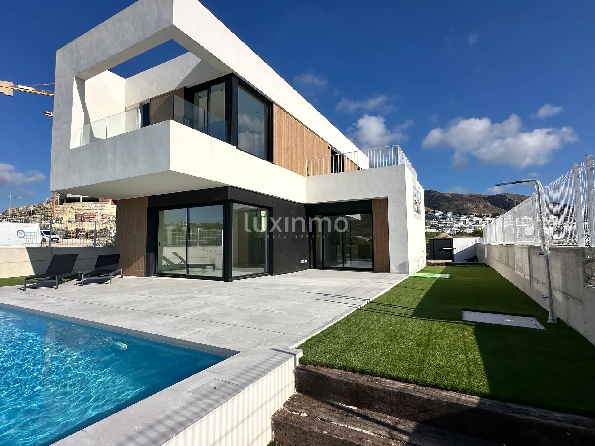 Chalet moderno de nueva construcción en Finestrat
