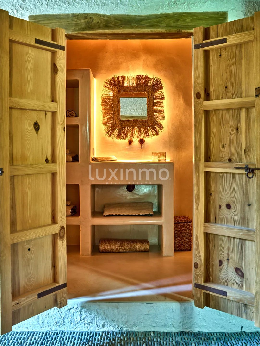 Un domaine du XIXe siècle transformé en un lieu de retraite contemporain à Ibiza — photo 25