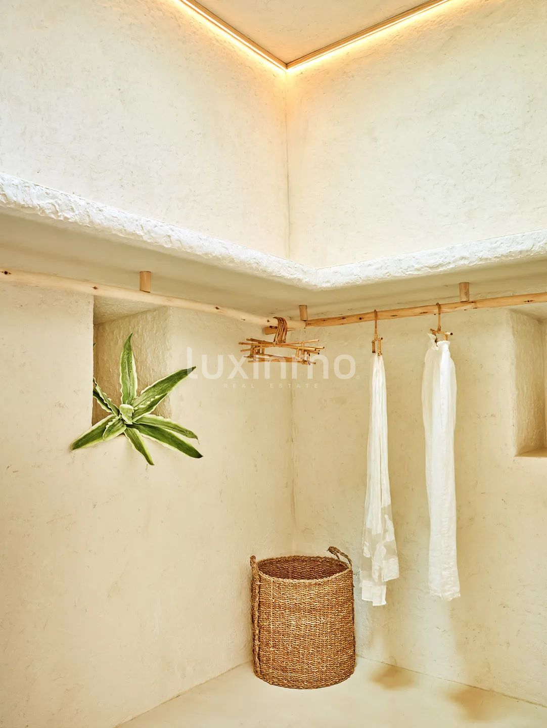 Un domaine du XIXe siècle transformé en un lieu de retraite contemporain à Ibiza — photo 20