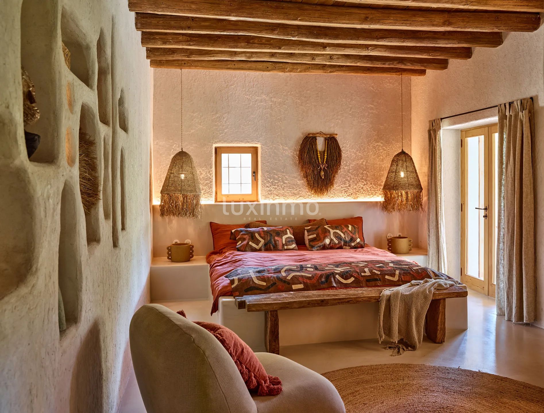 Un domaine du XIXe siècle transformé en un lieu de retraite contemporain à Ibiza — photo 12