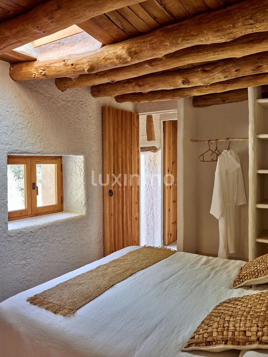 Un domaine du XIXe siècle transformé en un lieu de retraite contemporain à Ibiza — photo 22