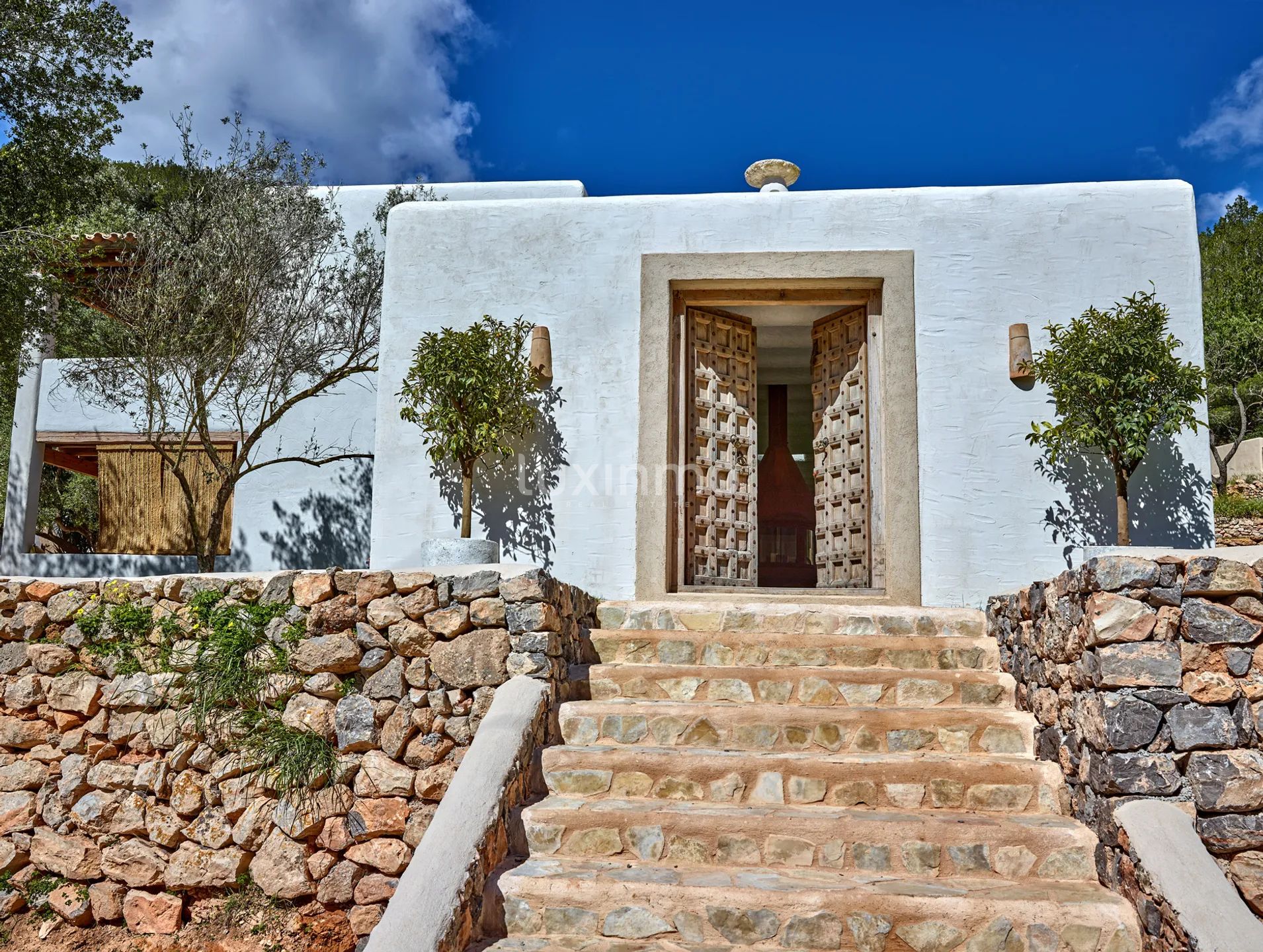 Un domaine du XIXe siècle transformé en un lieu de retraite contemporain à Ibiza — photo 10