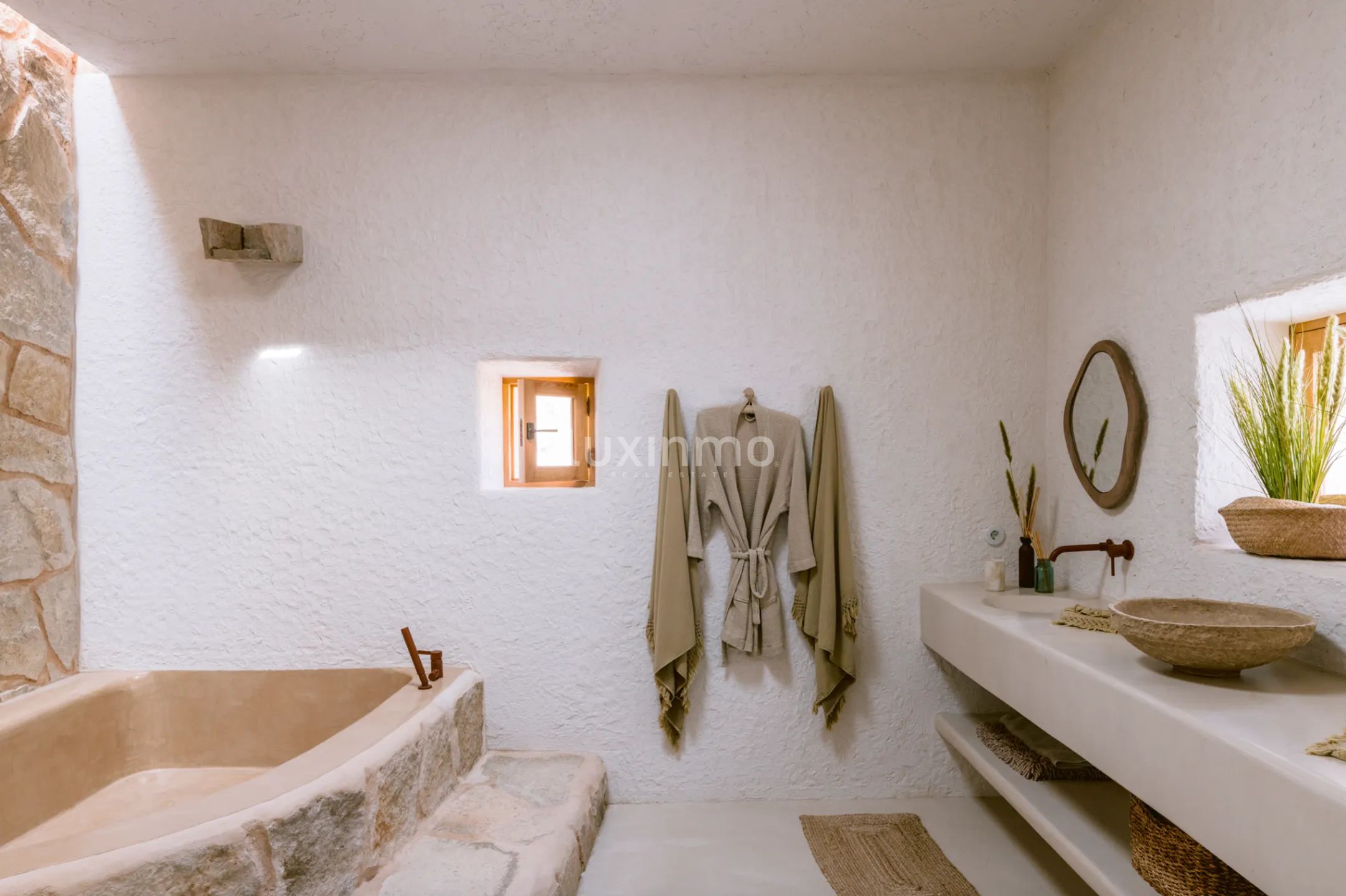 Un domaine du XIXe siècle transformé en un lieu de retraite contemporain à Ibiza — photo 36