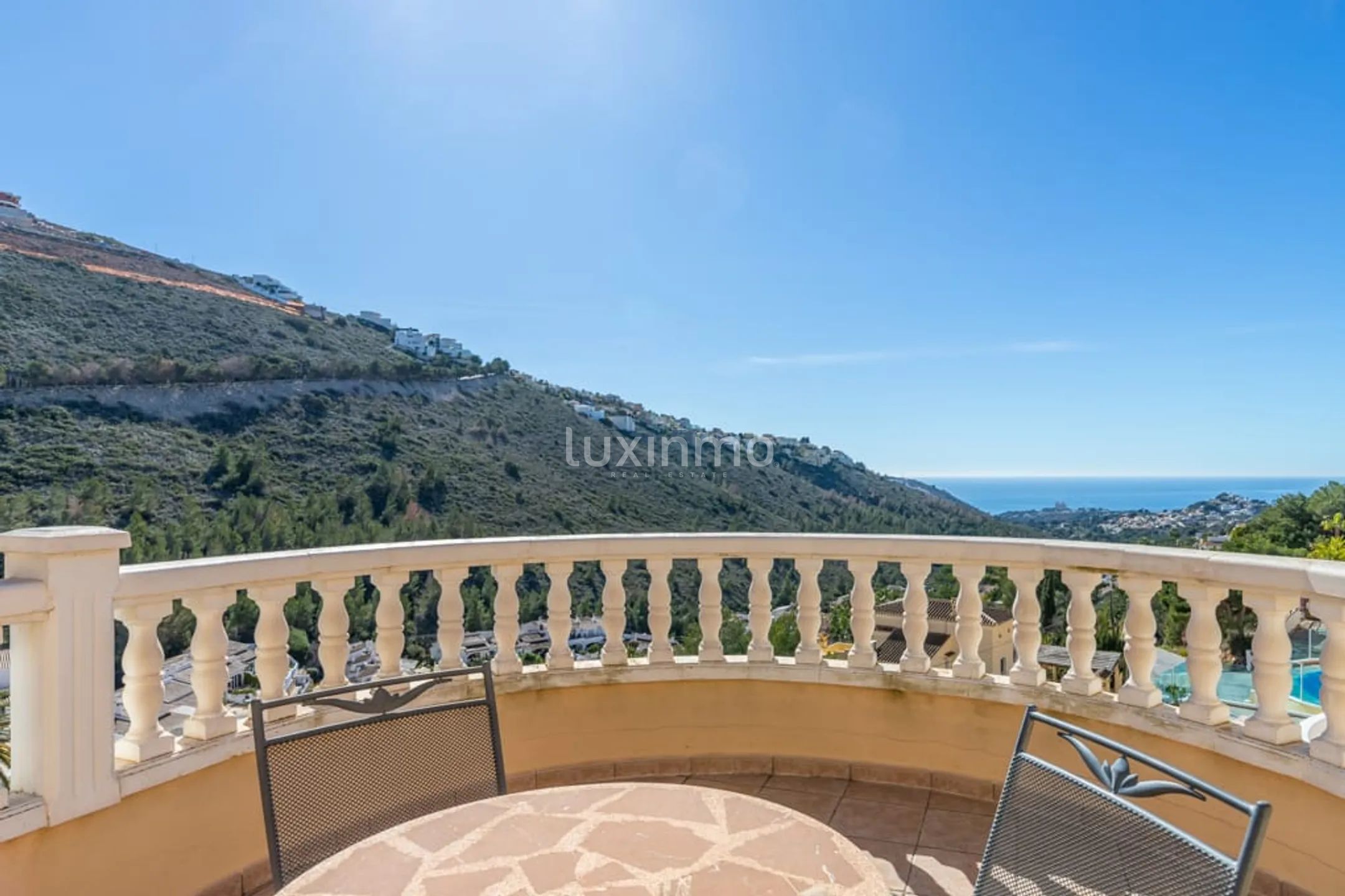 Charming detached house with sea views in Poble Nou de Benitatxell — photo 20