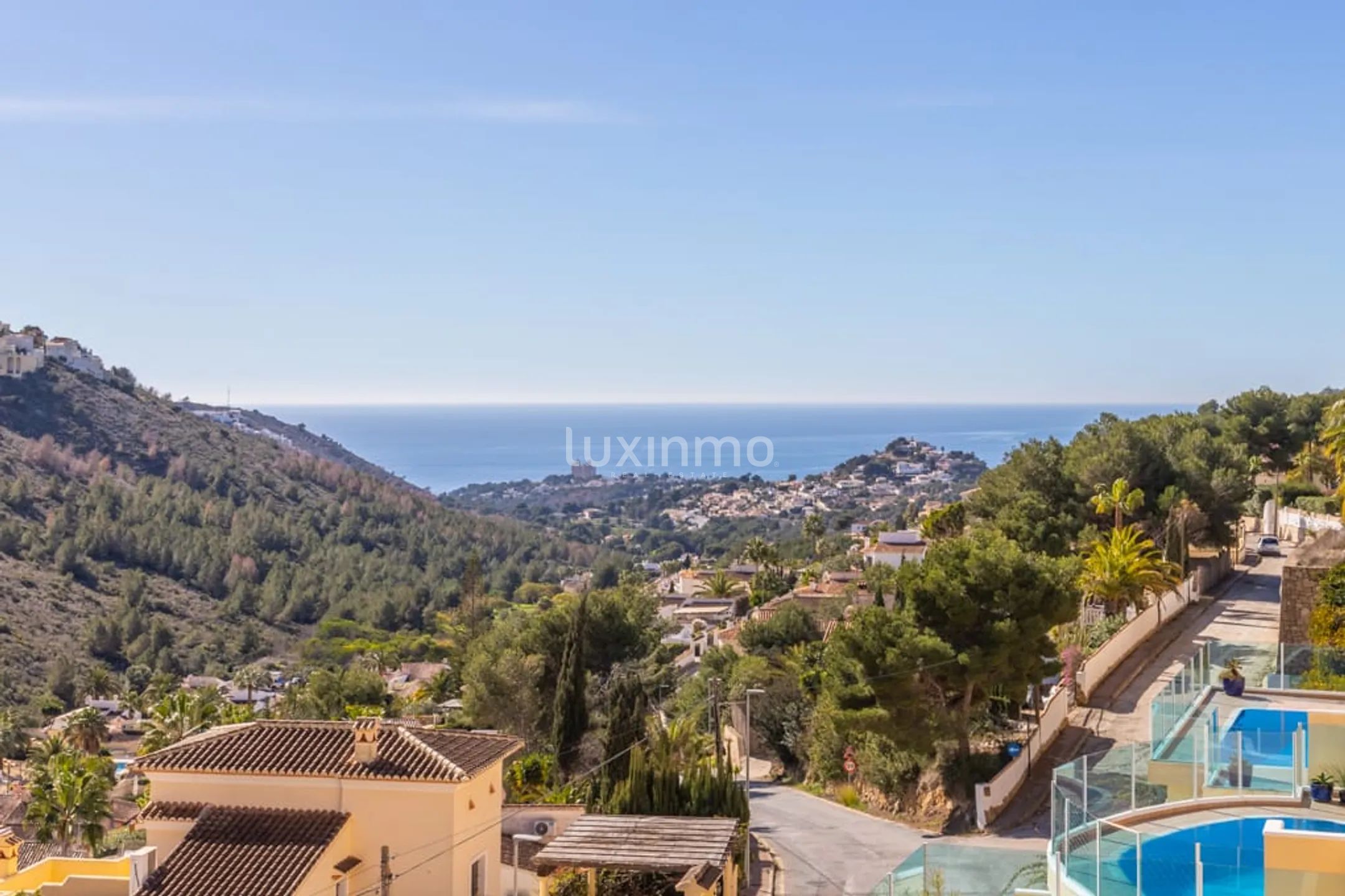 Charming detached house with sea views in Poble Nou de Benitatxell — photo 31