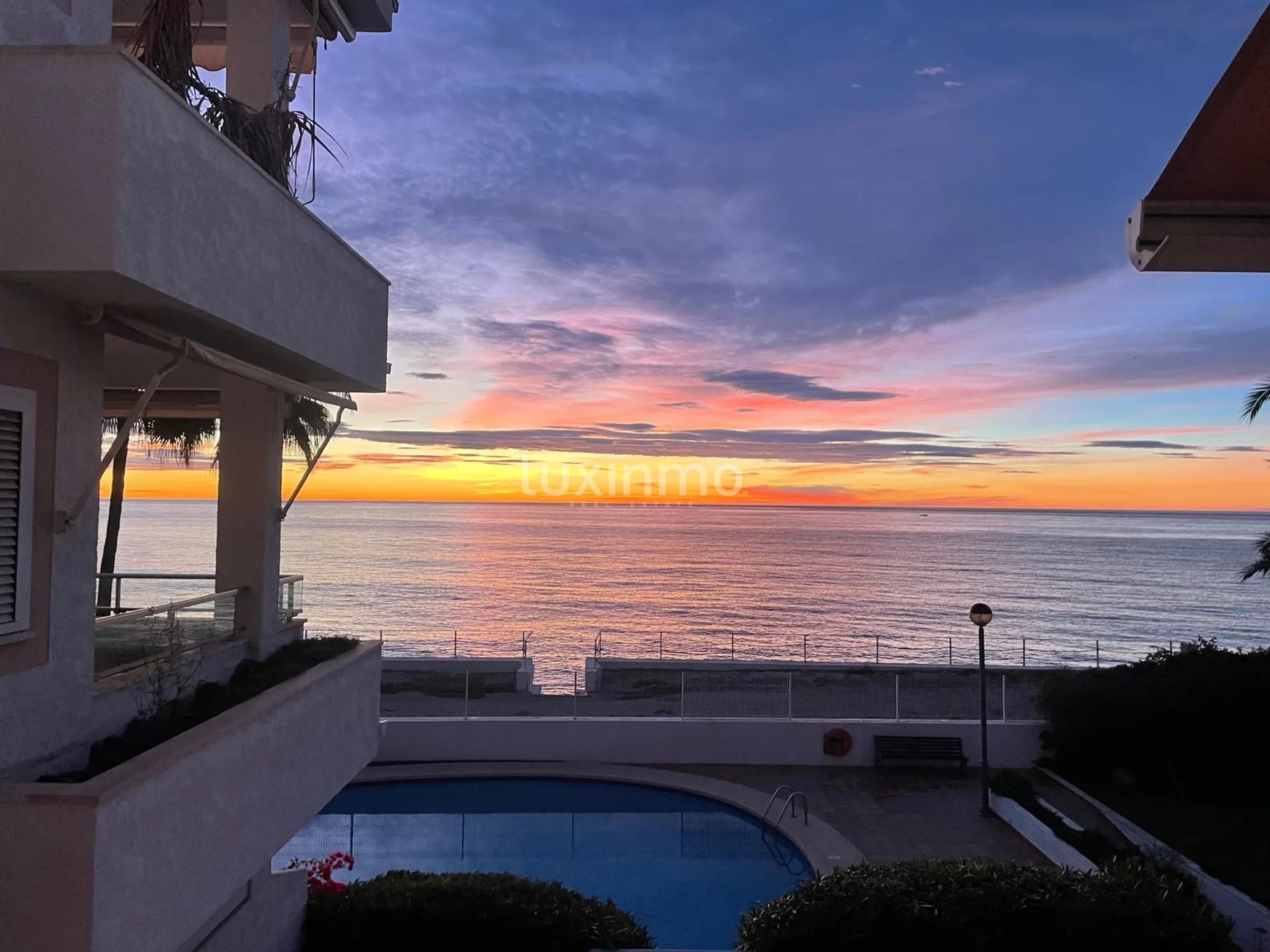 First line apartment for sale in Altea — photo 18