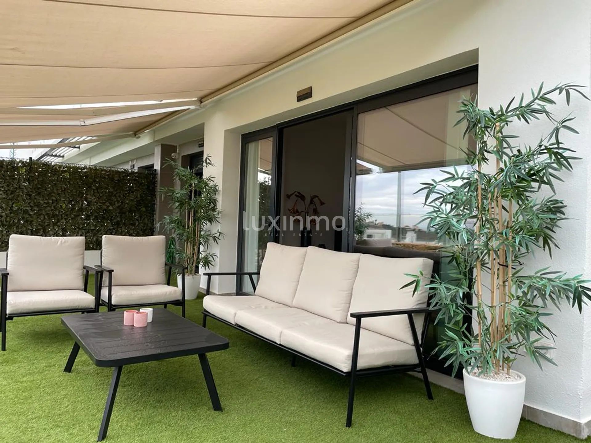 Luxuriöse 3-Zimmer-Wohnung in einer geschlossenen Wohnanlage in Camporosso zu verkaufen — photo 4