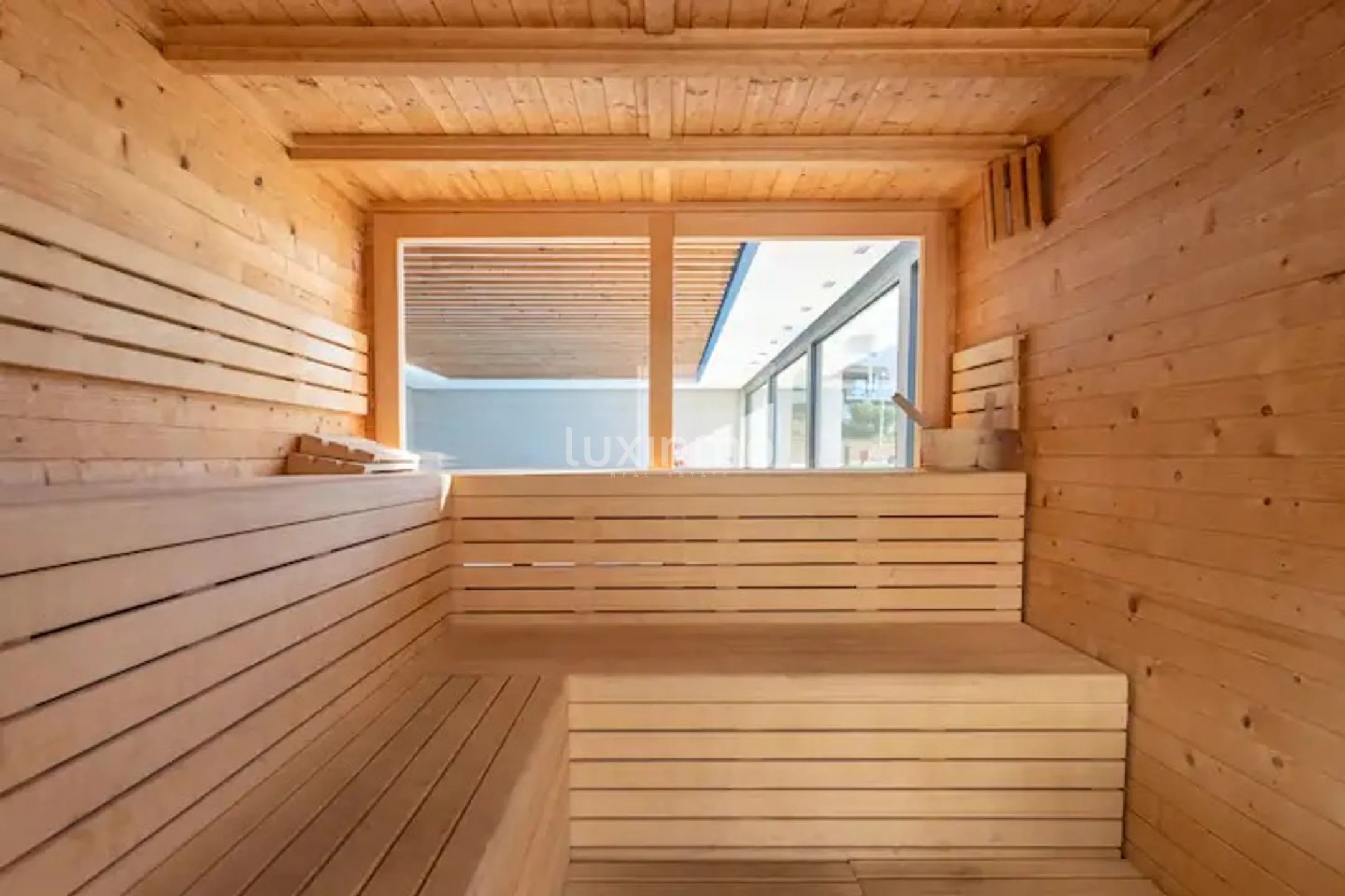 Роскошная квартира с 3 спальнями в закрытом комплексе в Кампороссо — photo 29