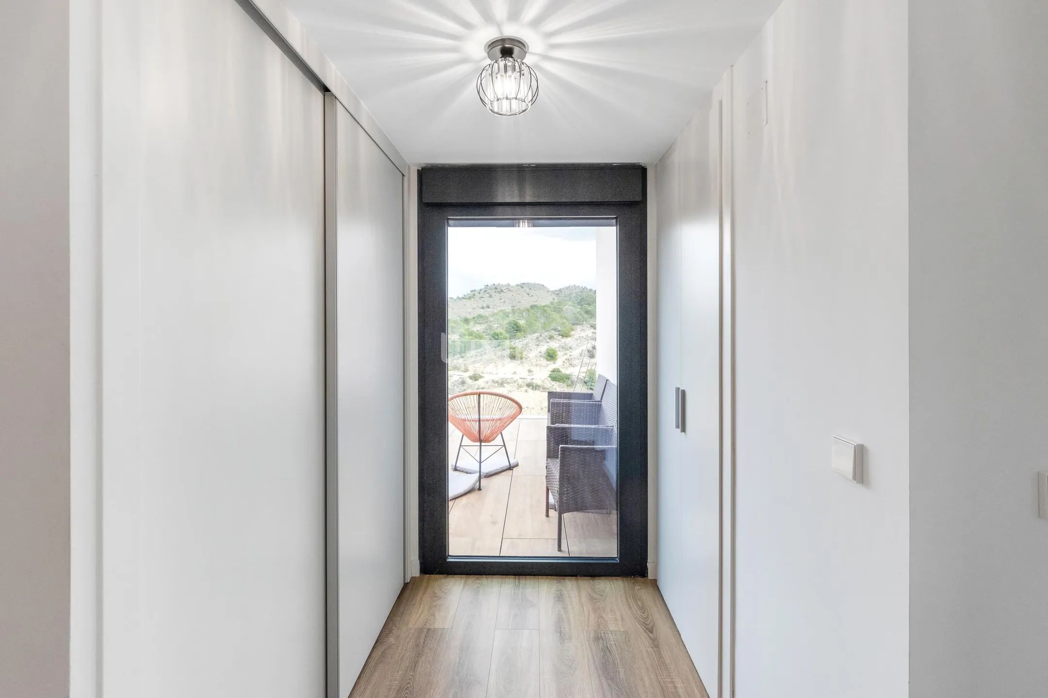 Penthouse 3-Bedroom with Sea Views in Villajoyosa — photo 25