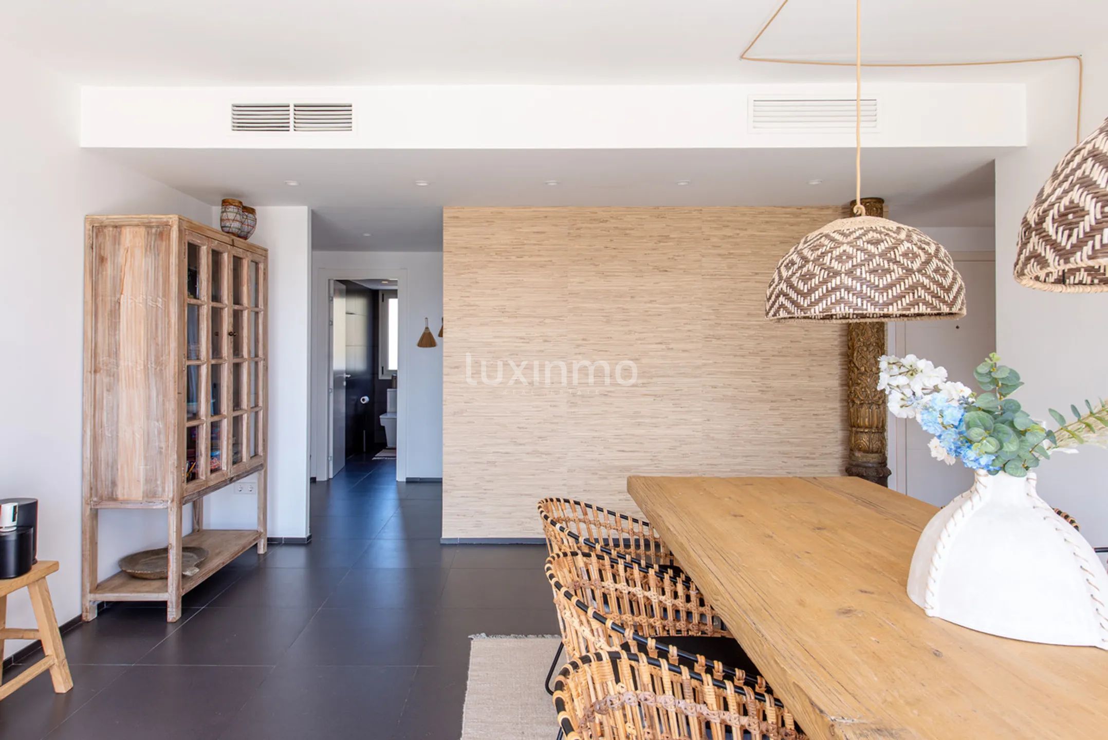 Spacious apartment in Talamanca with panoramic sea views — photo 21