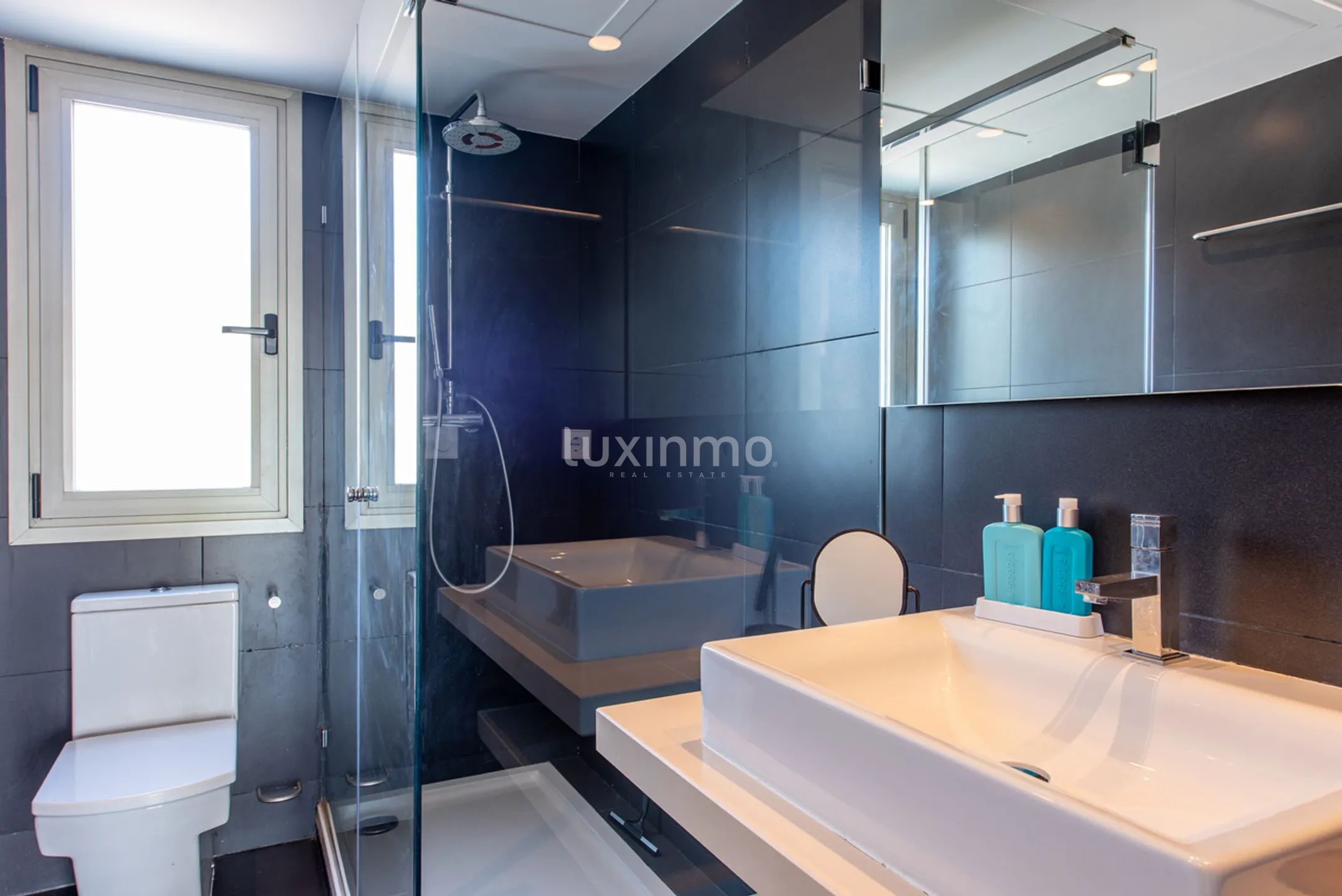 Spacious apartment in Talamanca with panoramic sea views — photo 19