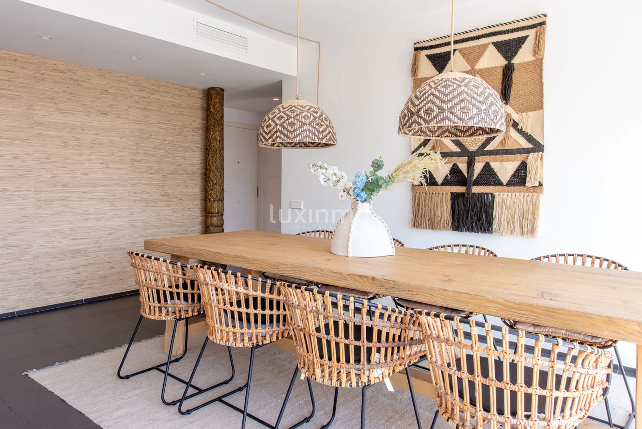 Spacious apartment in Talamanca with panoramic sea views — photo 26