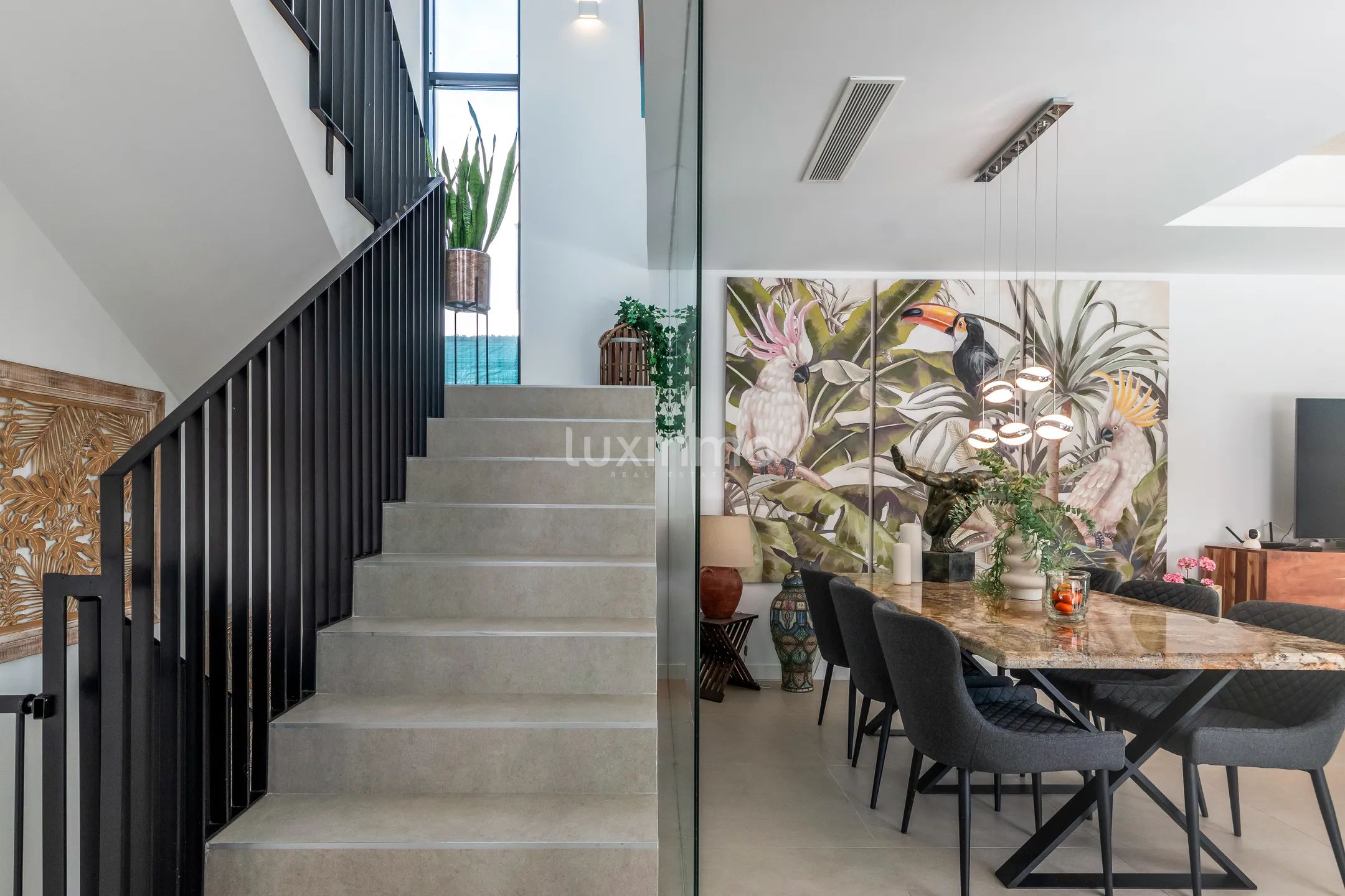 Luxurious detached villa with panoramic views in Finestrat — photo 9