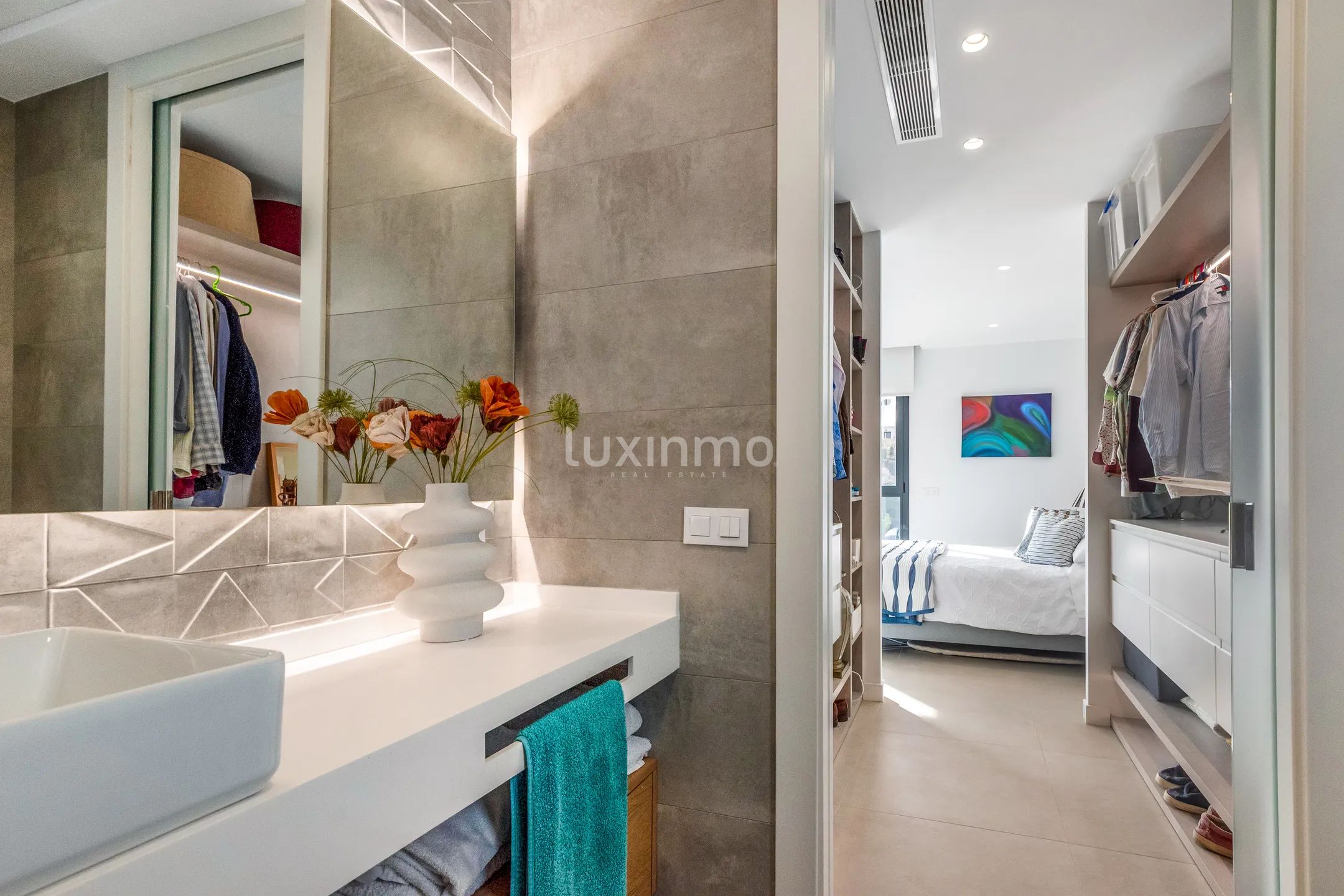 Luxurious detached villa with panoramic views in Finestrat — photo 15