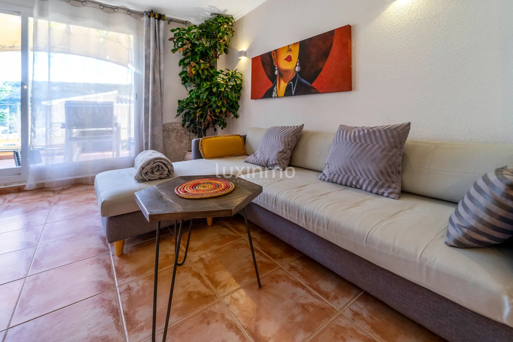 Mediterranean flat with terrace in Benitatxell — photo 11