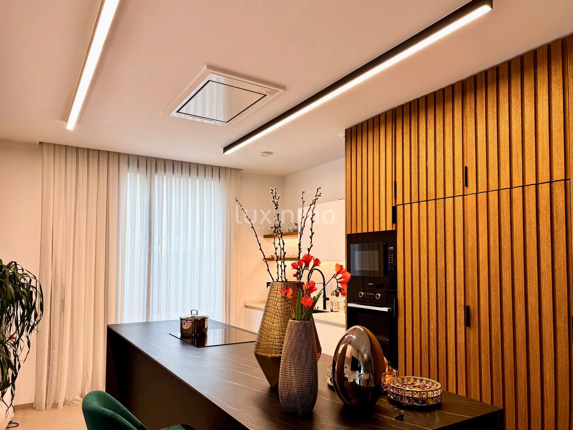 Luxury Villa with Mountain & Sea Views in La Nucia — photo 10