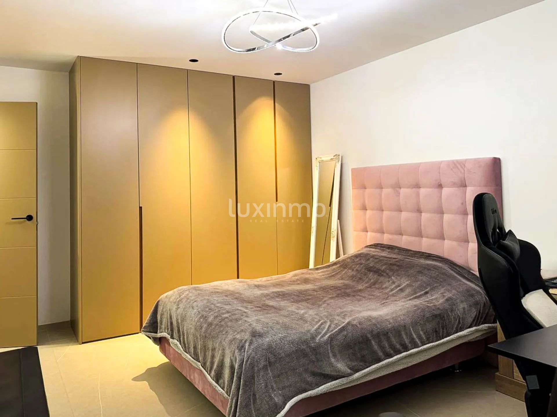 Luxury Villa with Mountain & Sea Views in La Nucia — photo 34