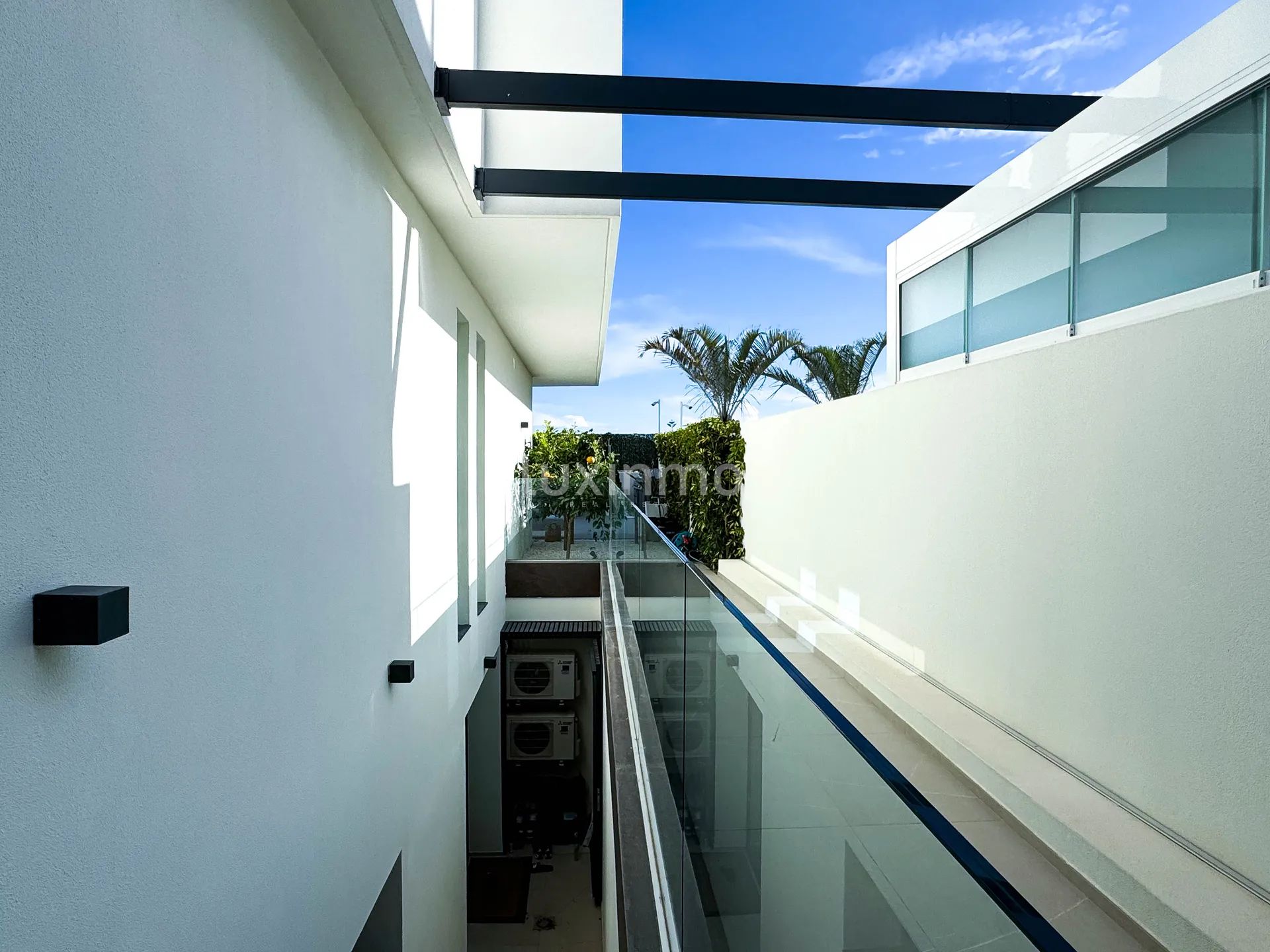 Luxury Villa with Mountain & Sea Views in La Nucia — photo 39