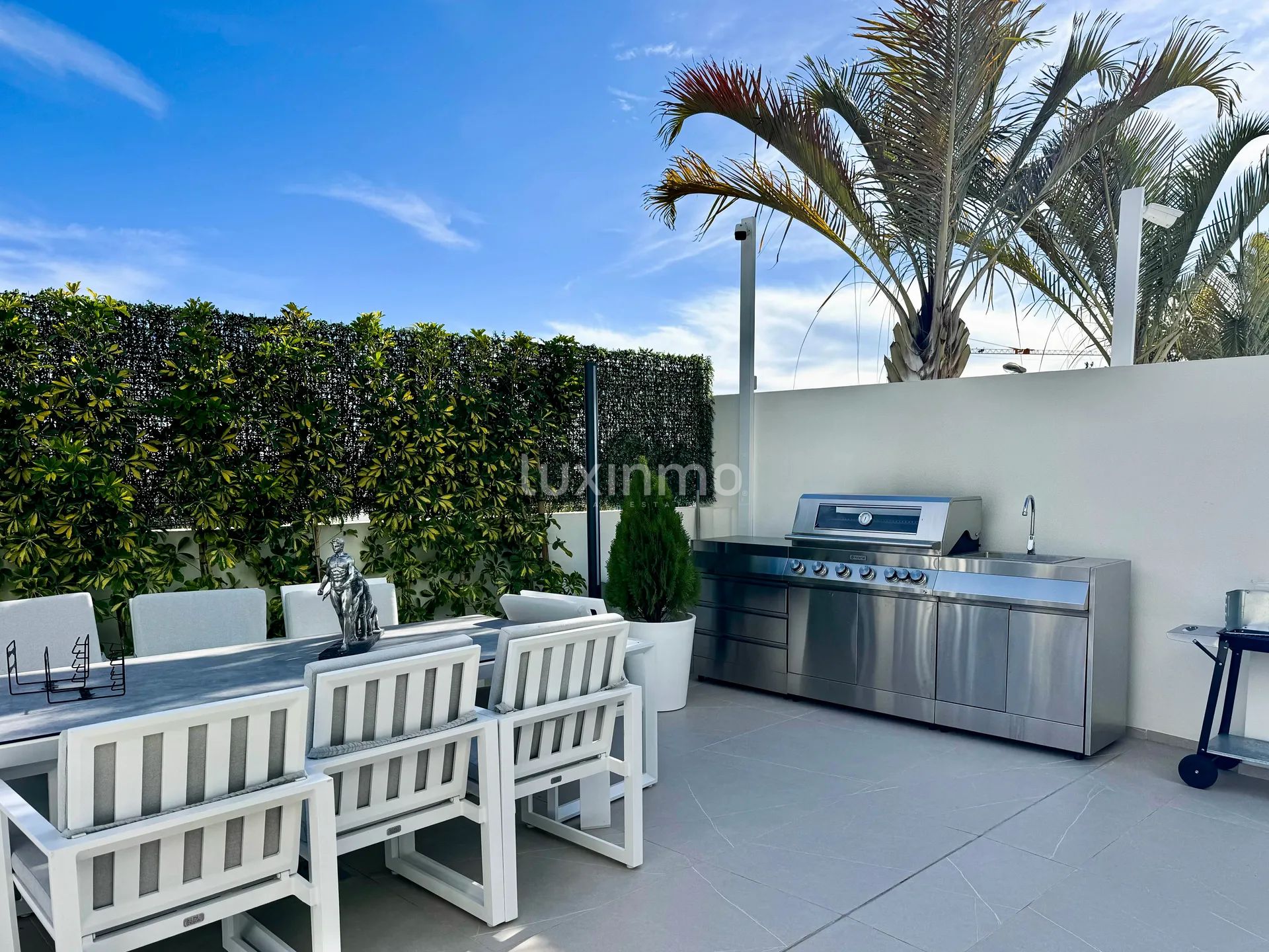 Luxury Villa with Mountain & Sea Views in La Nucia — photo 41