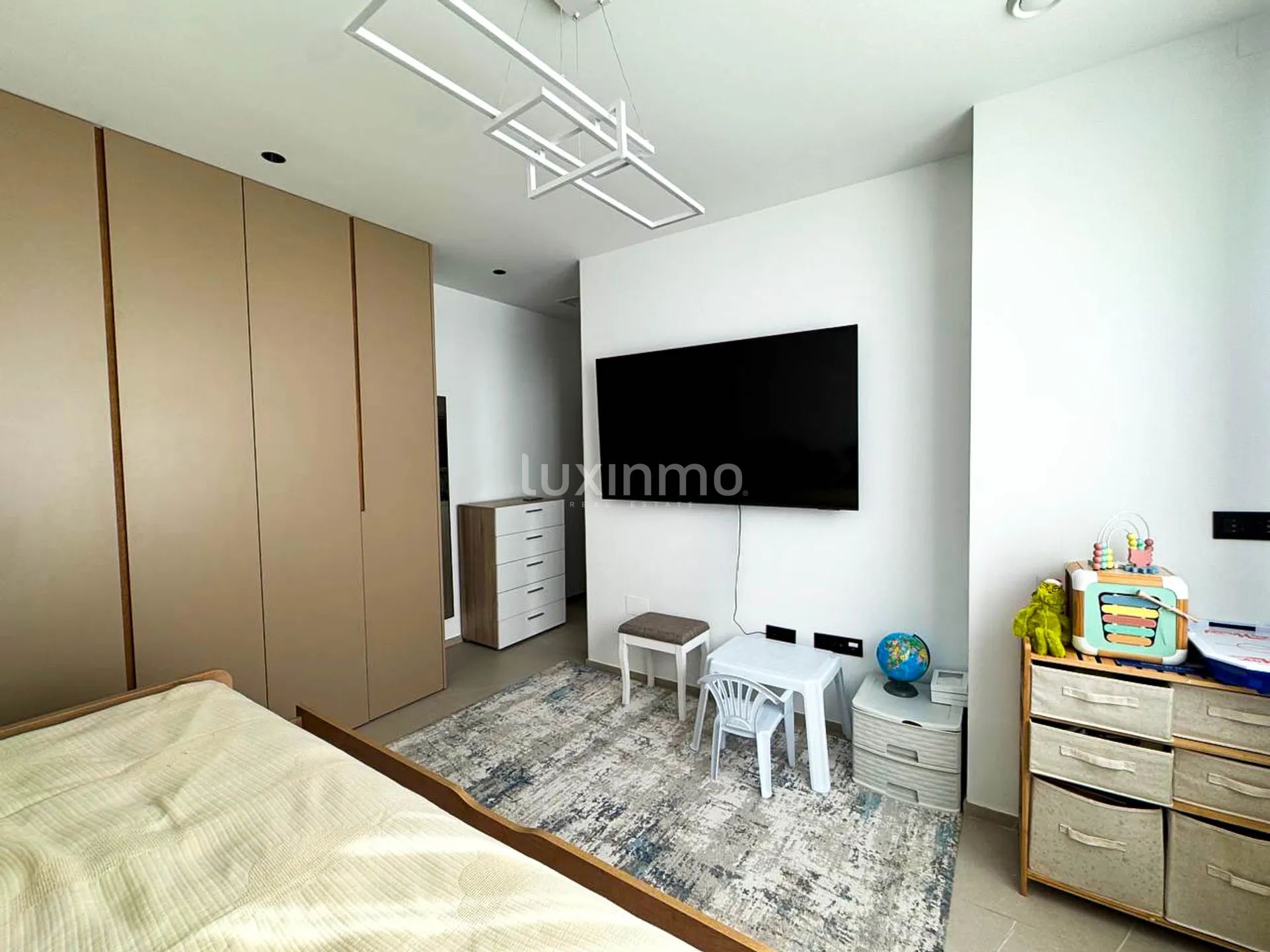 Luxury Villa with Mountain & Sea Views in La Nucia — photo 22