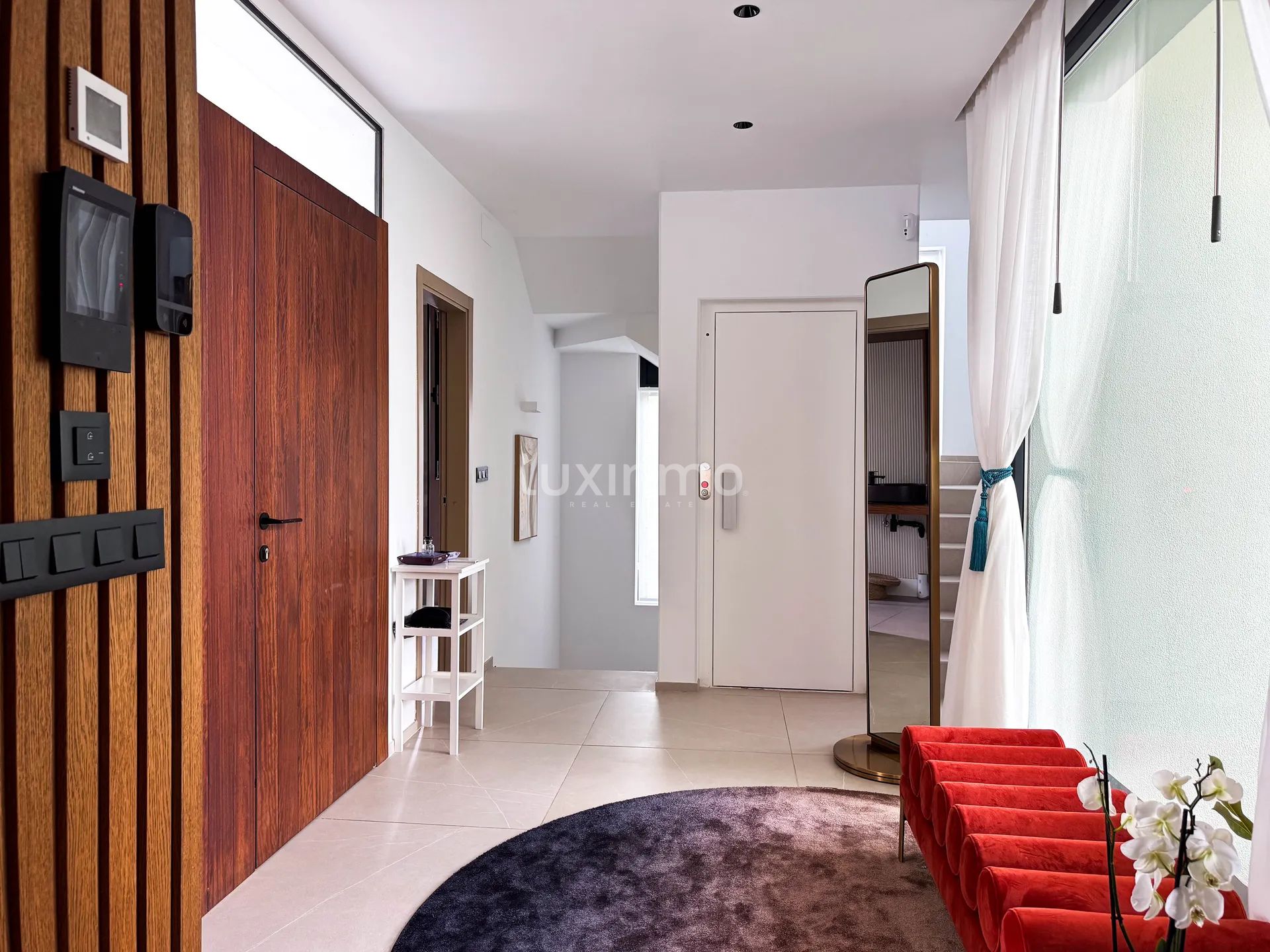 Luxury Villa with Mountain & Sea Views in La Nucia — photo 3