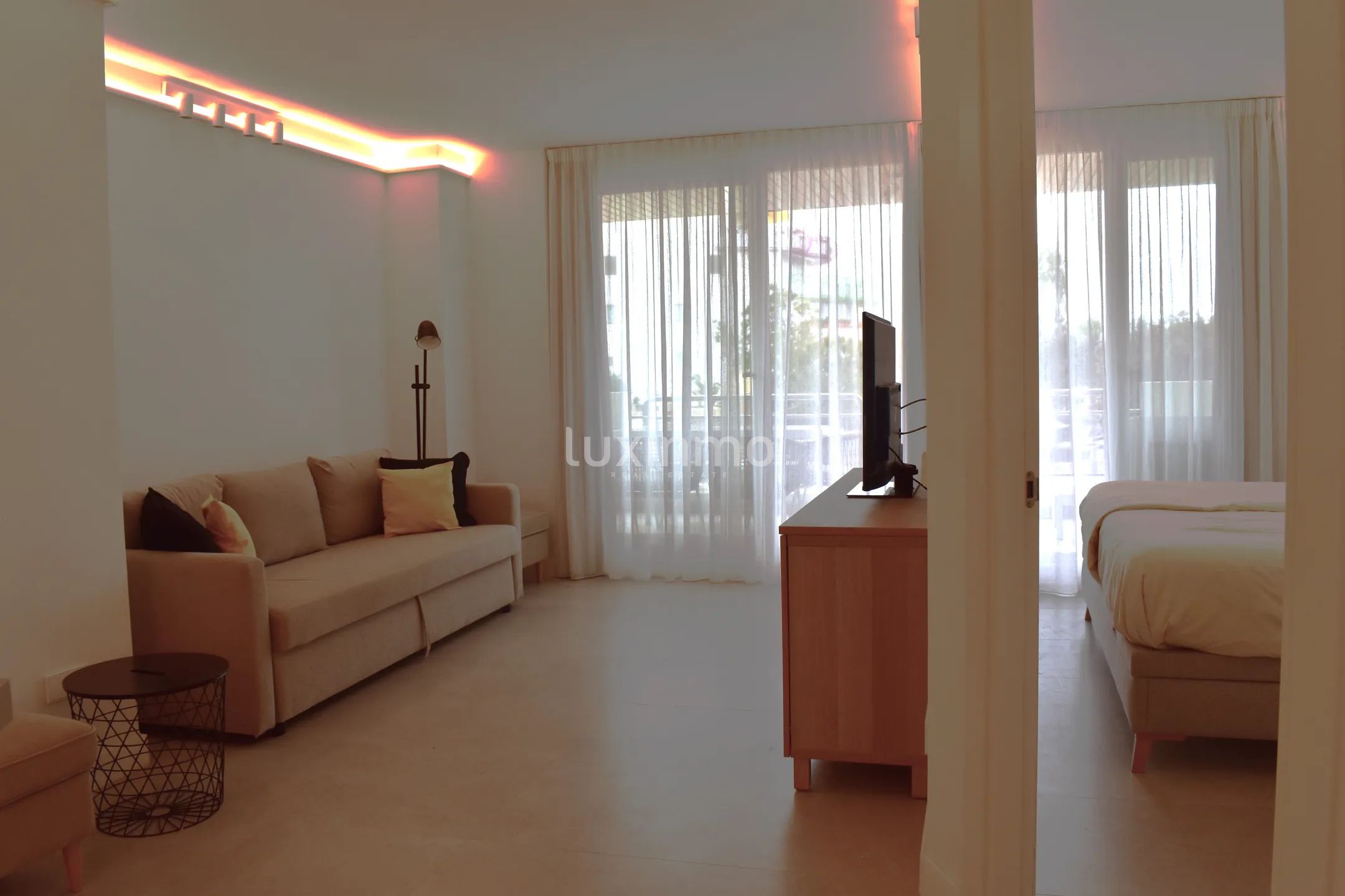 Beautiful newly refurbished flat in Marina Botafoch — photo 7