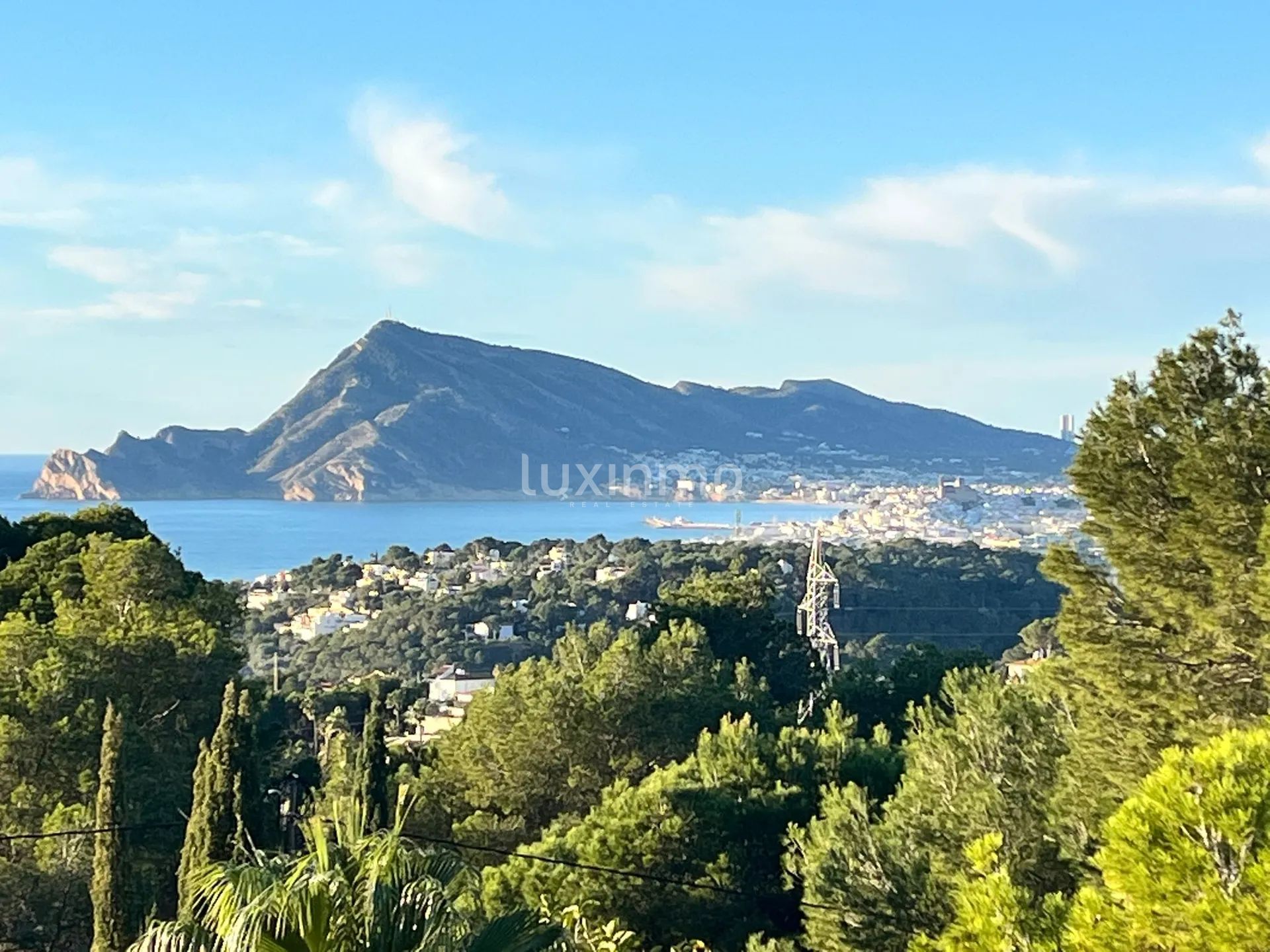 Elegant new modern build villa with sea views in Altea la Vella — photo 1
