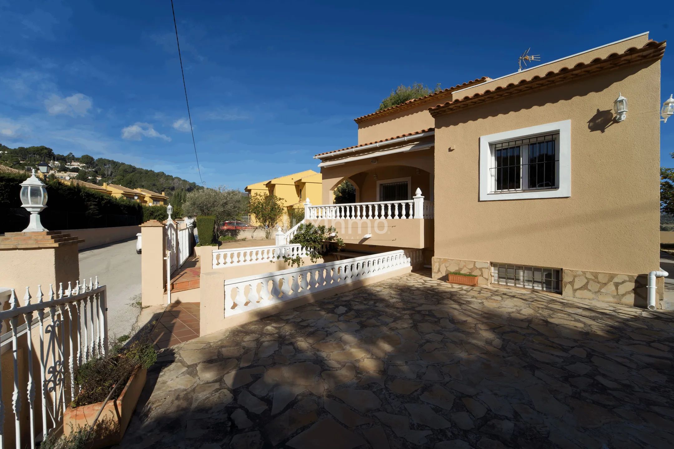 Big Villa with Private Pool in Calpe — photo 3