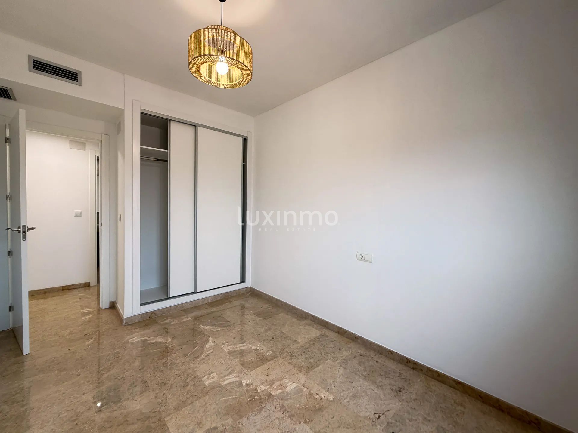 Śródziemnomorski penthouse z tarasem w San Juan — photo 19