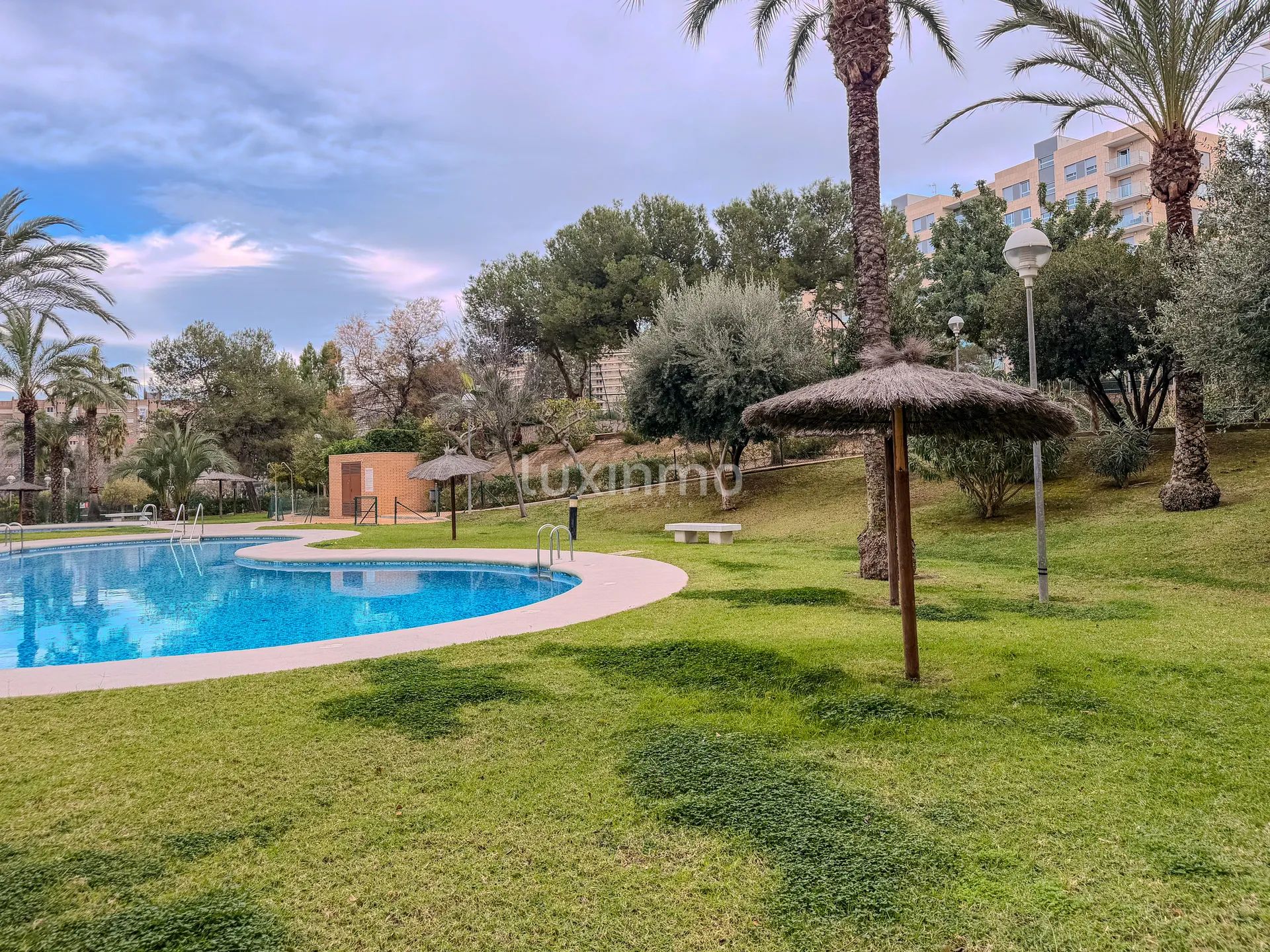 Śródziemnomorski penthouse z tarasem w San Juan — photo 25