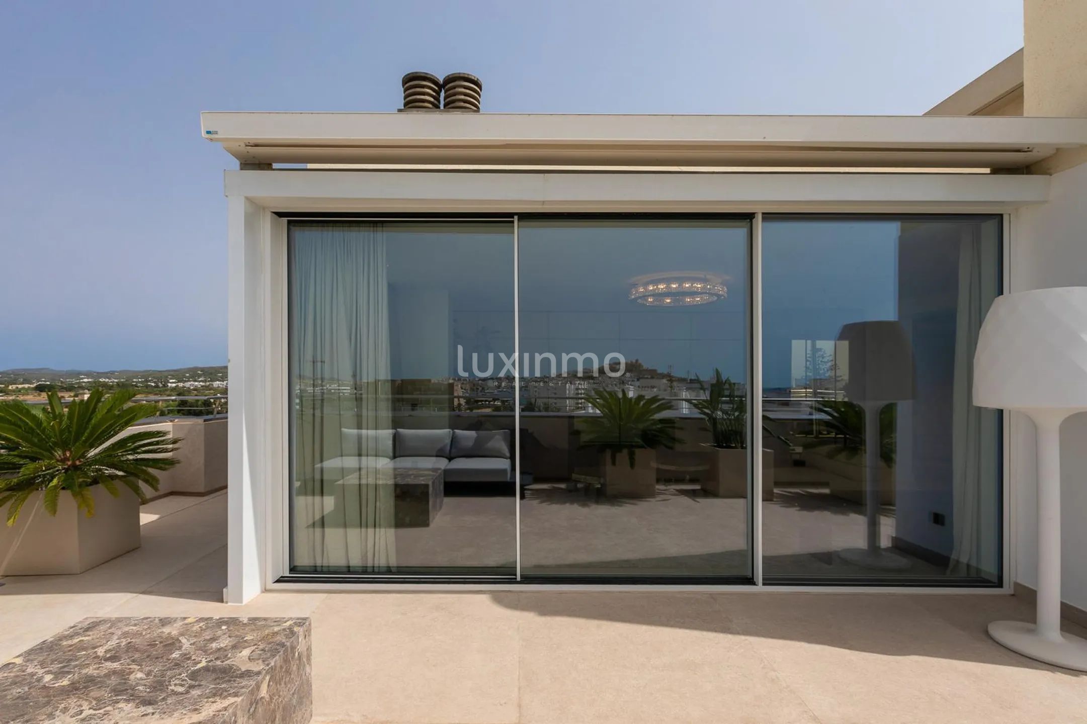 Luxury decorated penthouse for sale in Marina Botafoch — photo 7