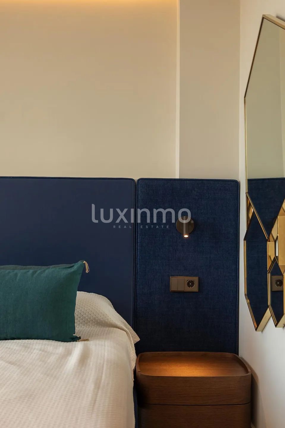 Luxury decorated penthouse for sale in Marina Botafoch — photo 20