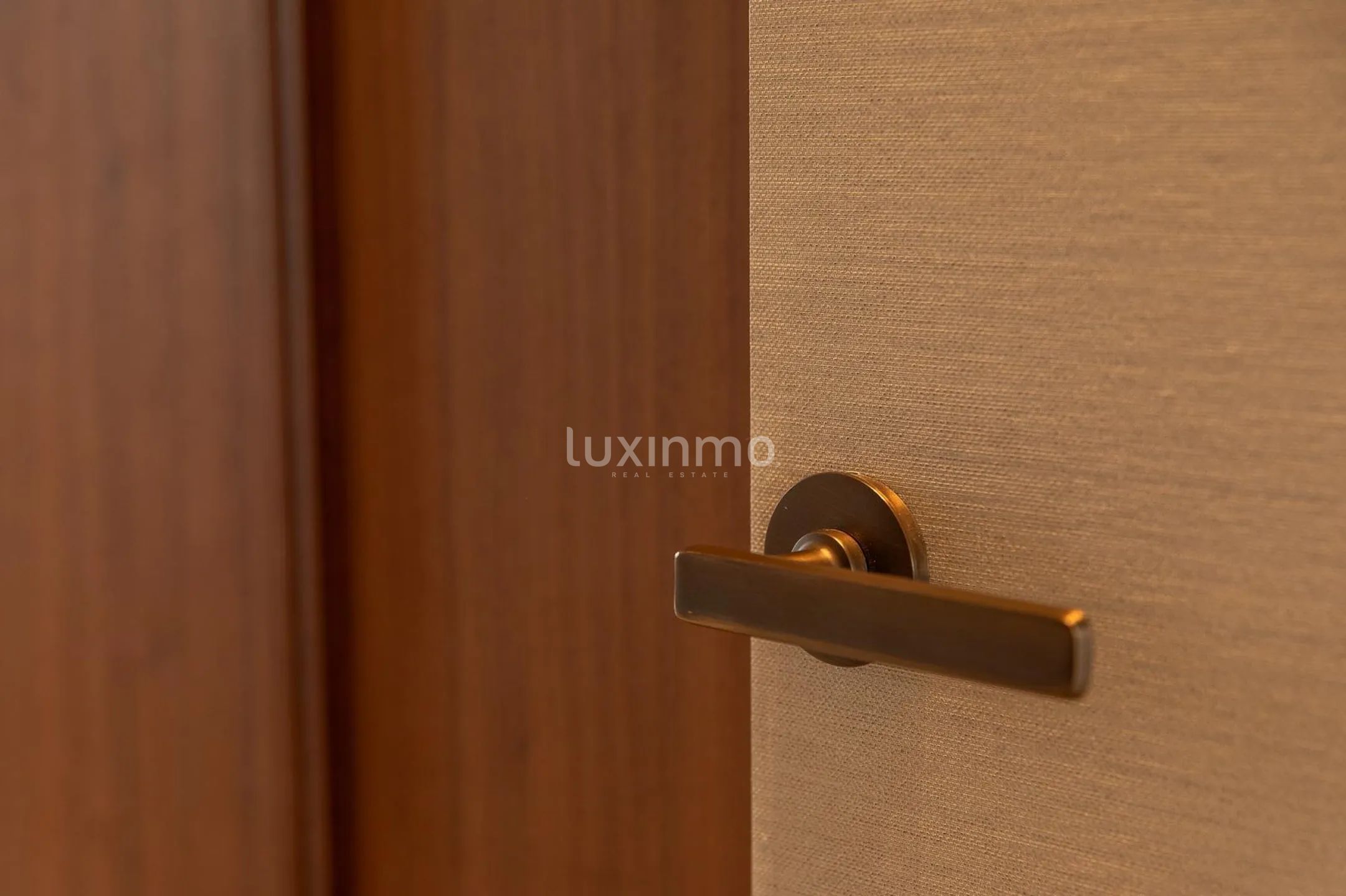 Luxury decorated penthouse for sale in Marina Botafoch — photo 18