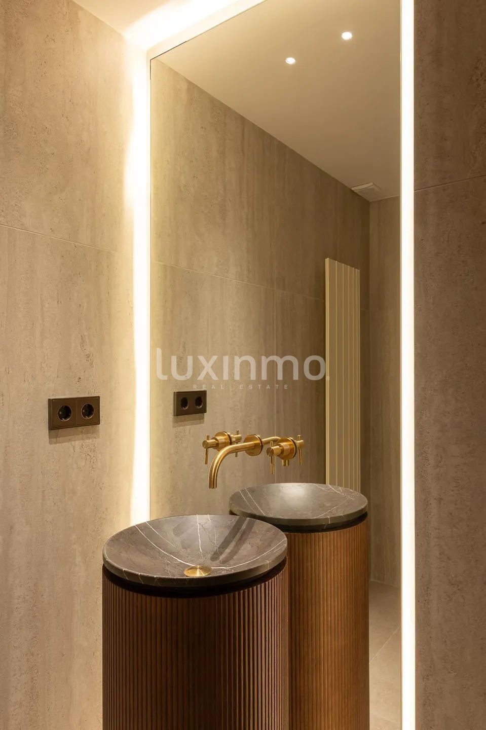 Luxury decorated penthouse for sale in Marina Botafoch — photo 25