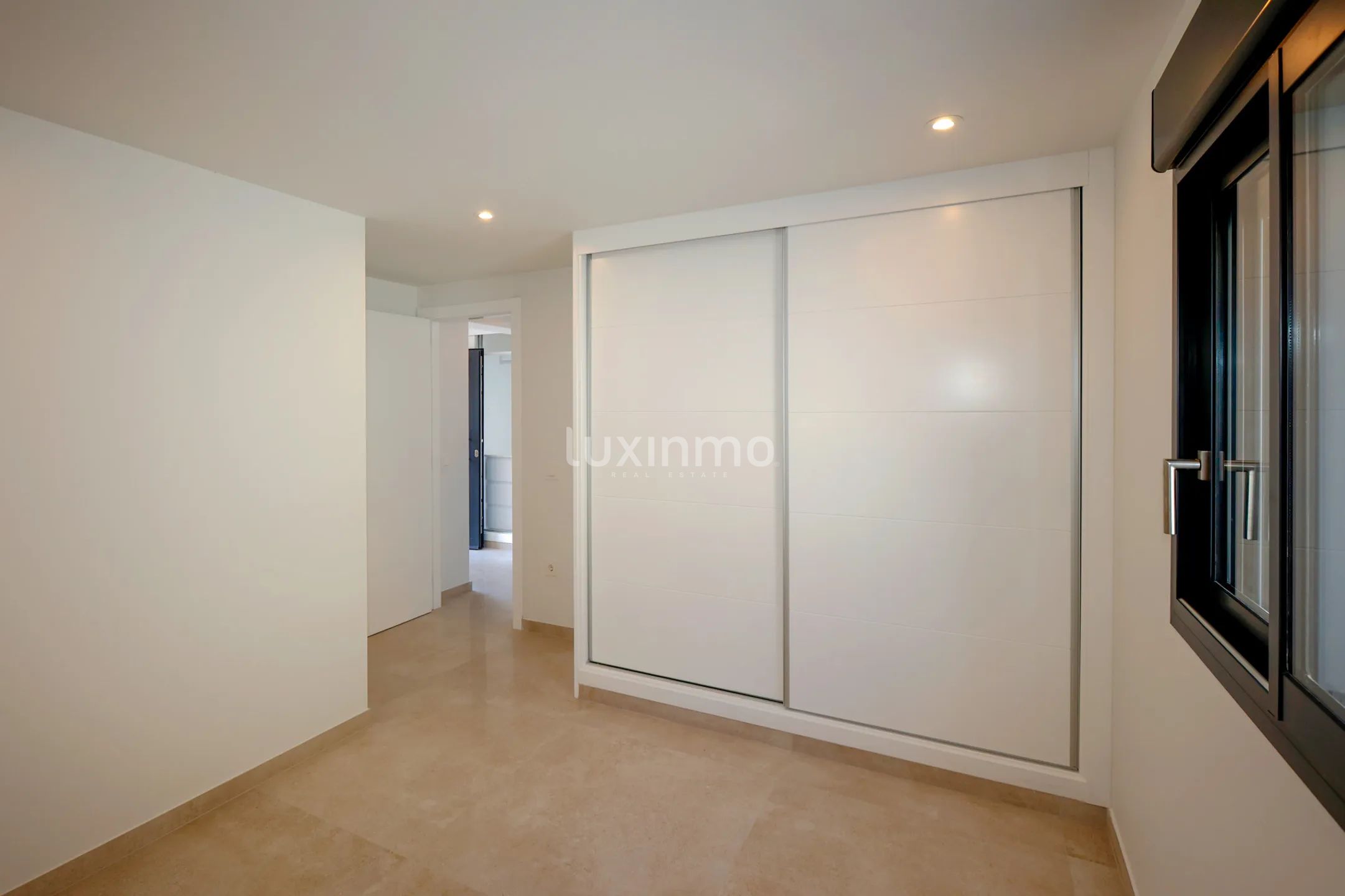 Detached house with panoramic views for sale in Calpe — photo 23