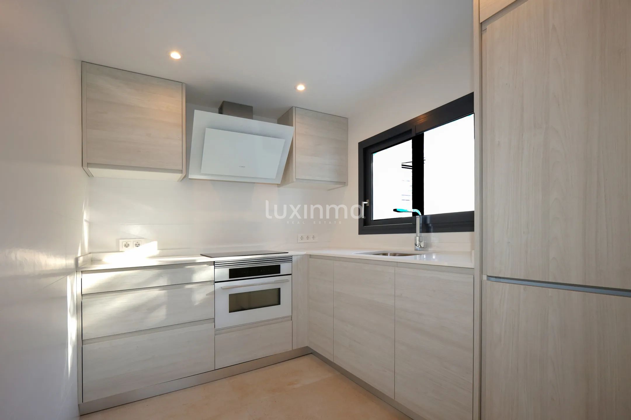 Detached house with panoramic views for sale in Calpe — photo 24