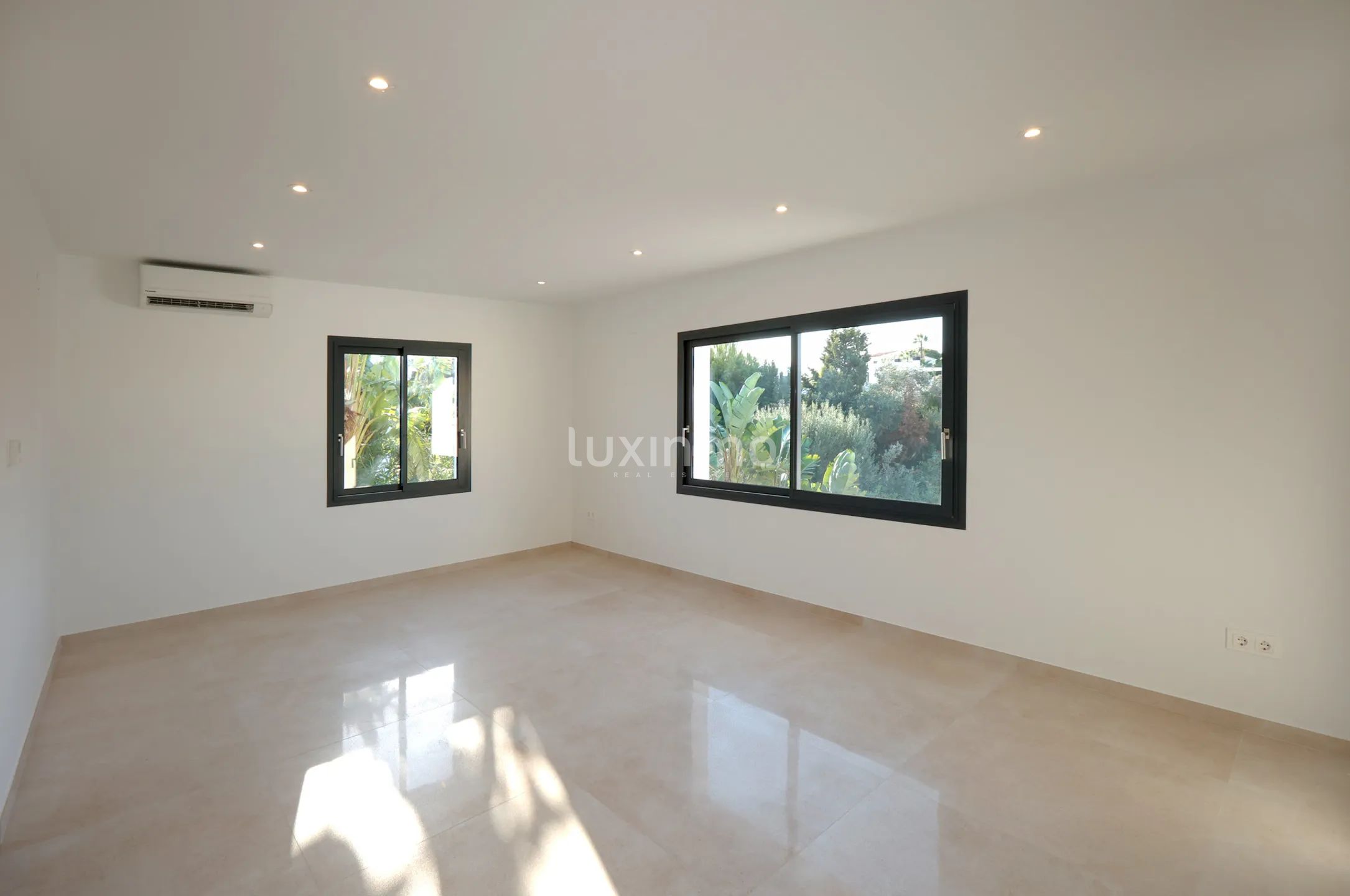Detached house with panoramic views for sale in Calpe — photo 10