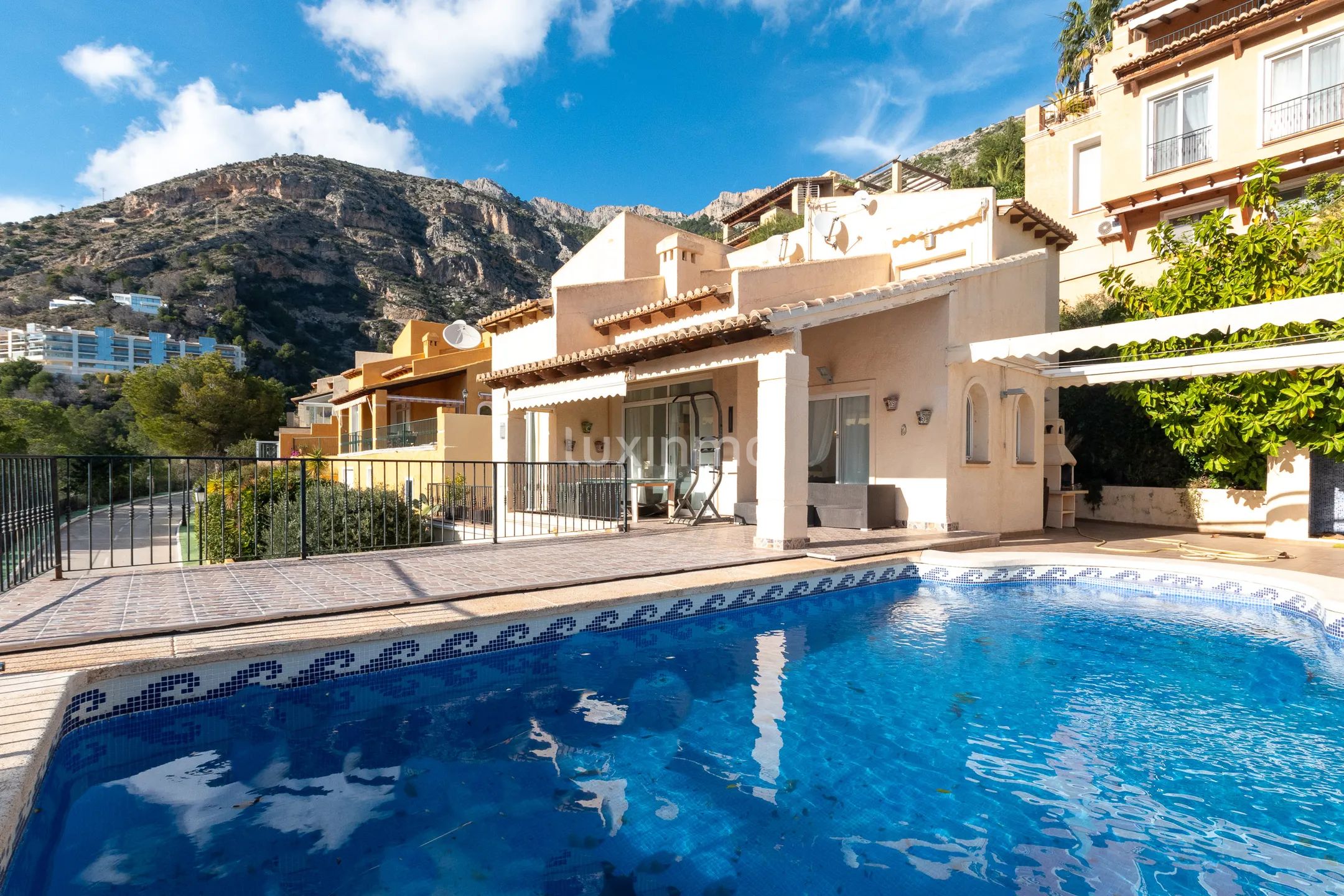 Chalet con vistas al mar en Altea Hills