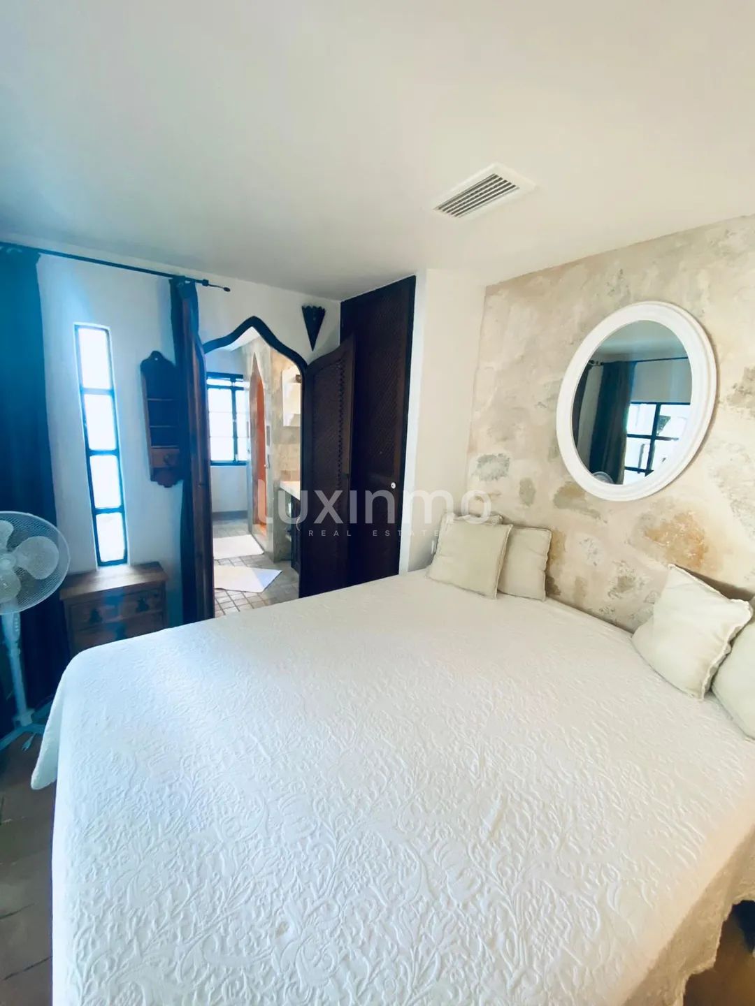 Encantador Apartamento Reformado con Vistas al Mar en Dalt Vila - Ibiza — photo 9