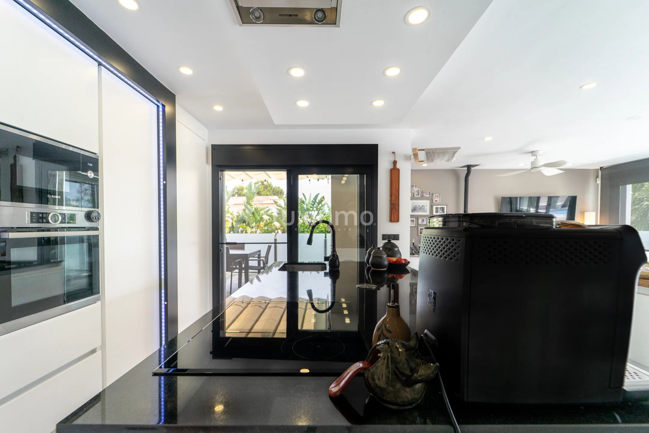 Modern luxury villa in Calpe — photo 3