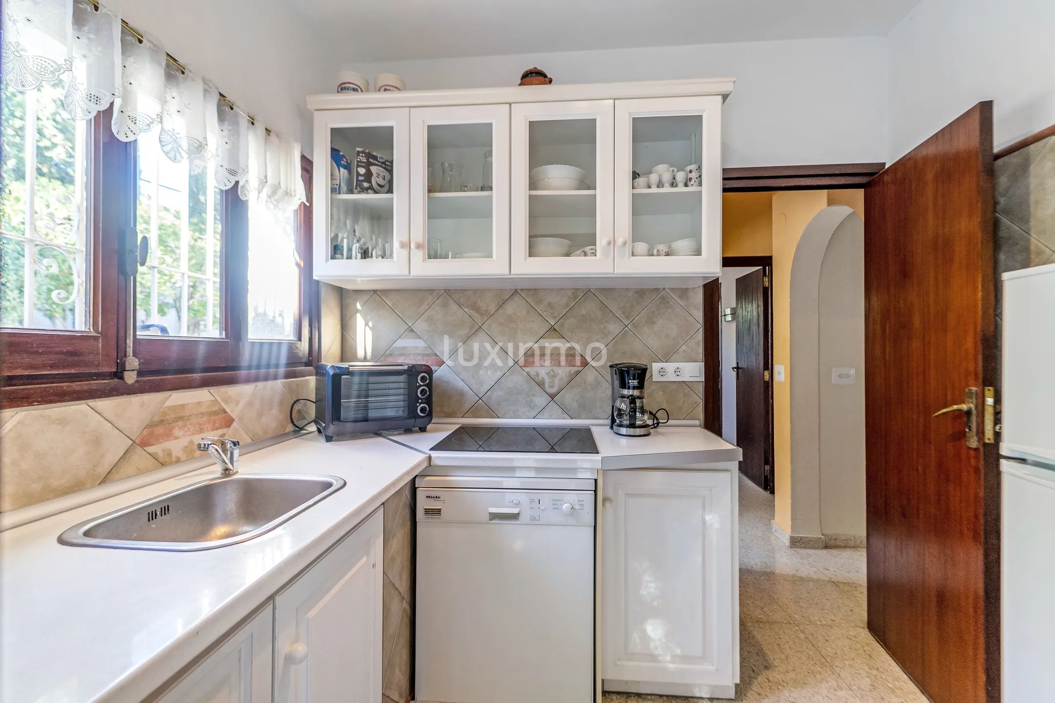 Mediterranean Villa with wonderful sea views in Moraira — photo 10