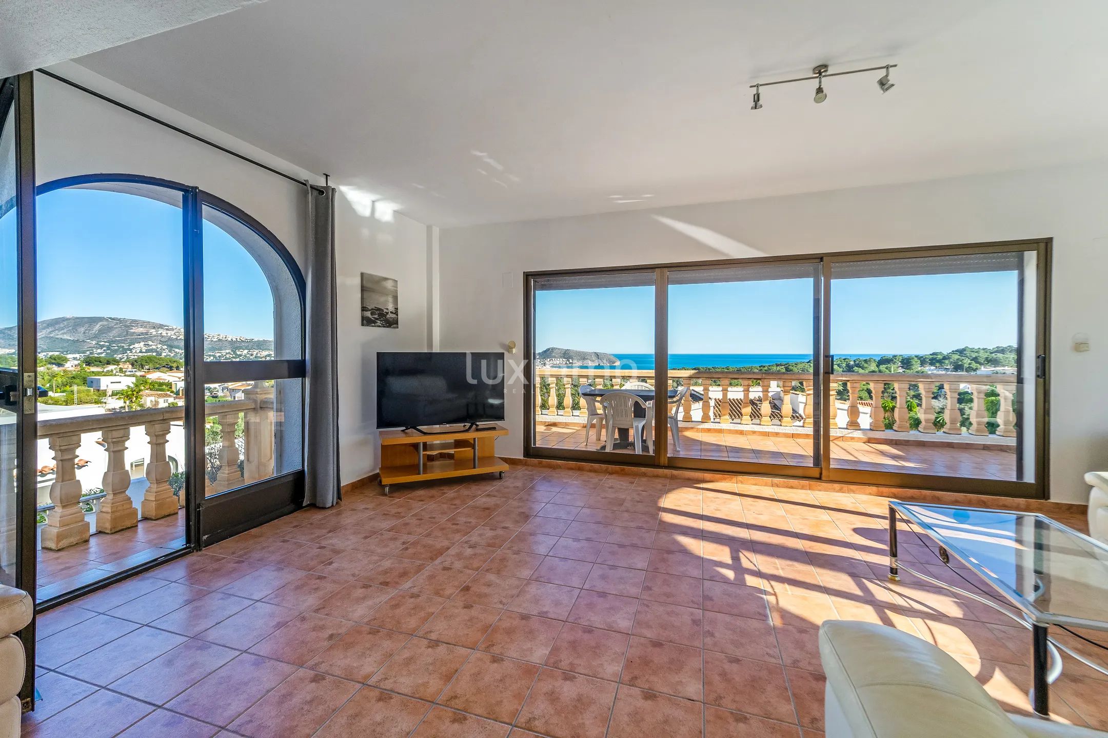 Mediterranean Villa with wonderful sea views in Moraira — photo 6