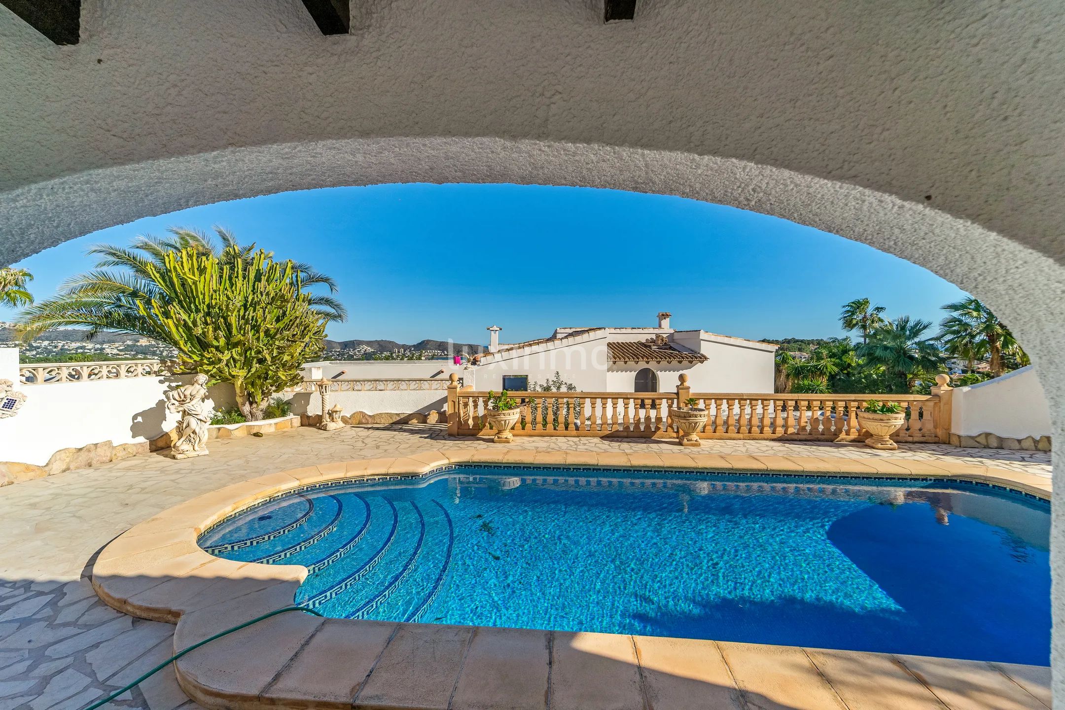 Mediterranean Villa with wonderful sea views in Moraira — photo 17