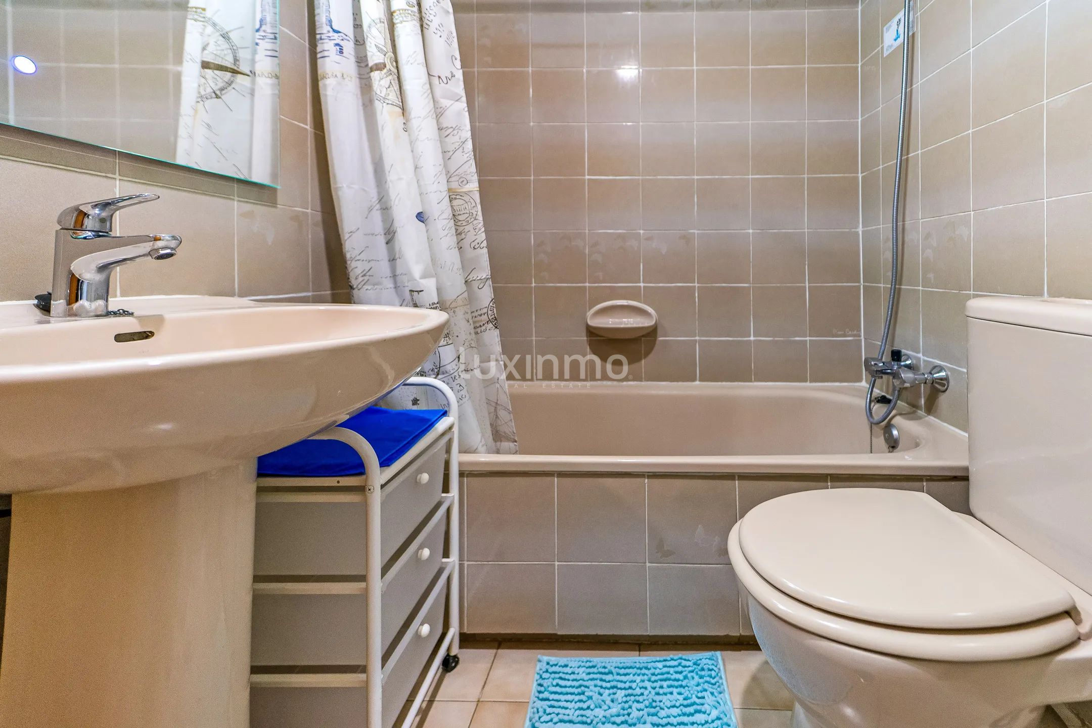 Apartamento con vistas al mar 1ª línea de playa — photo 9