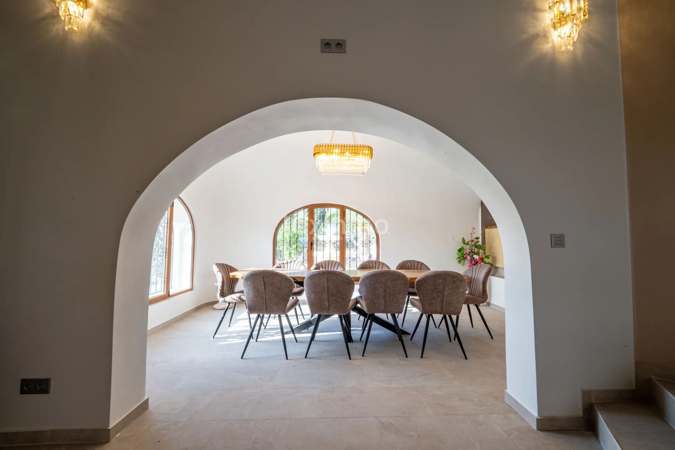 Luxury renovated large villa in Altea for sale — photo 13