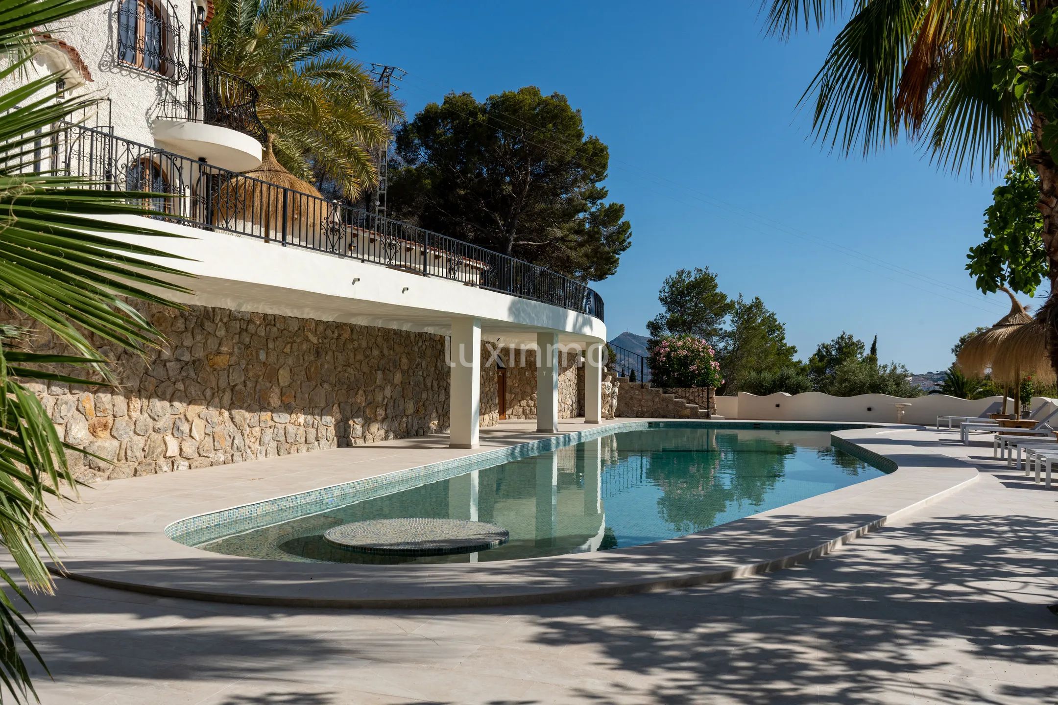 Luxury renovated large villa in Altea for sale — photo 5