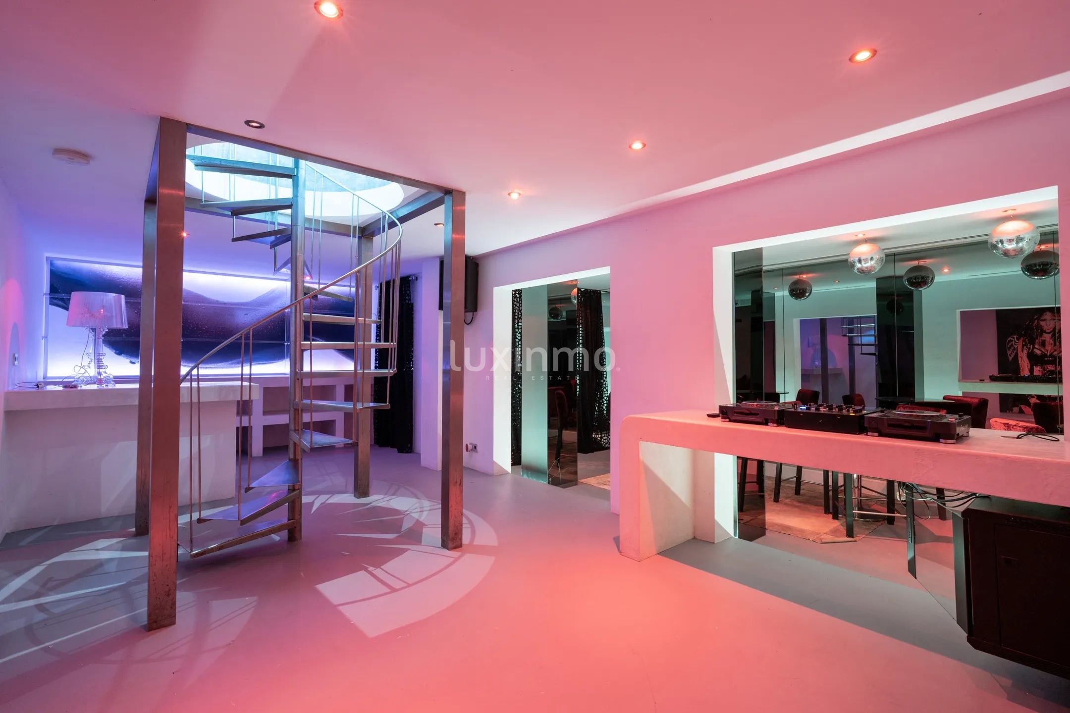 Modern Villa in Secure Urbanization, Can Furnet, Ibiza — photo 61