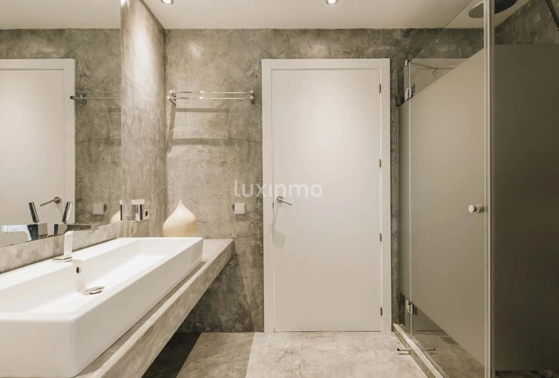 Modern Villa in Secure Urbanization, Can Furnet, Ibiza — photo 32