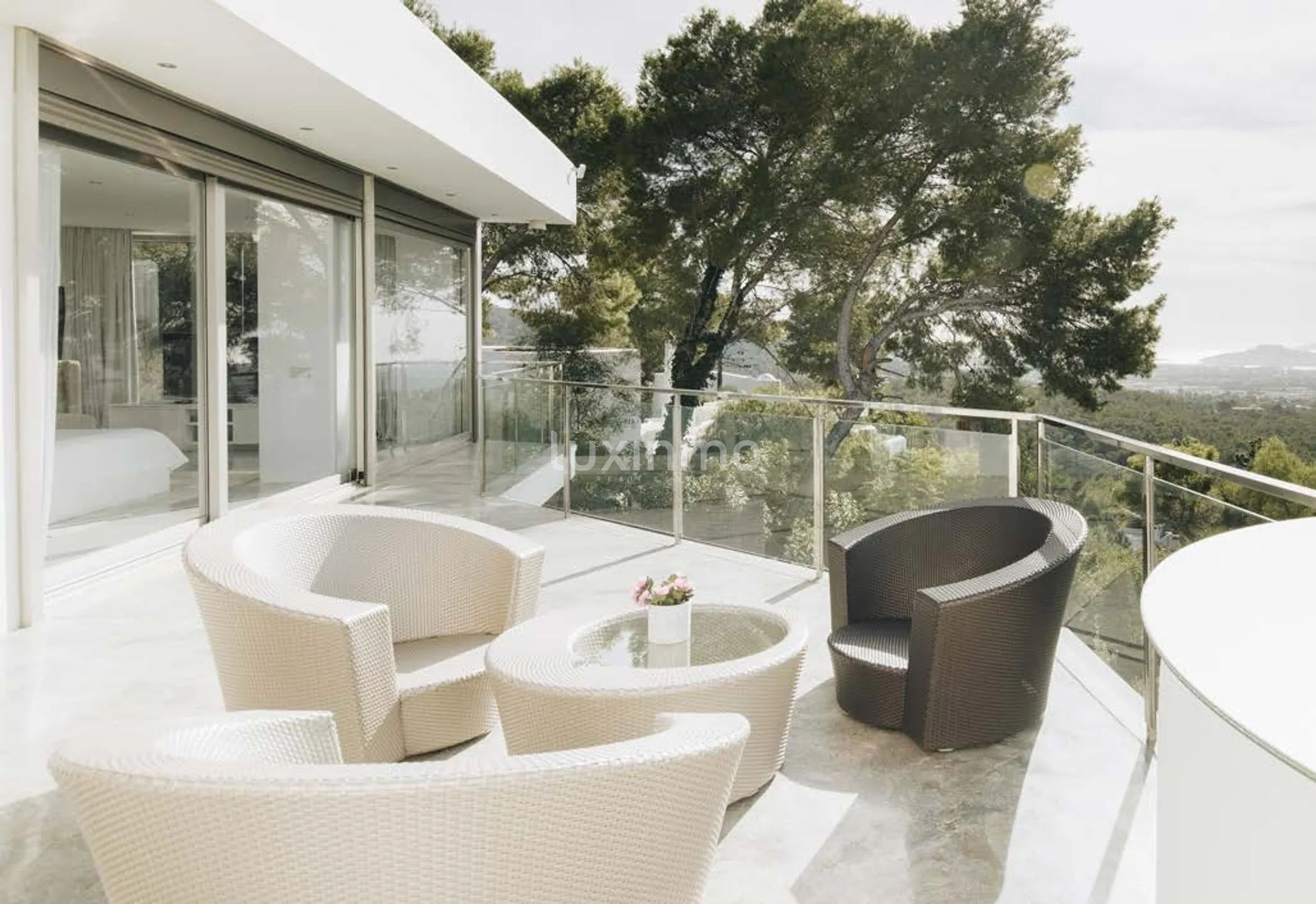 Nowoczesna willa w bezpiecznej urbanizacji, Can Furnet, Ibiza — photo 12